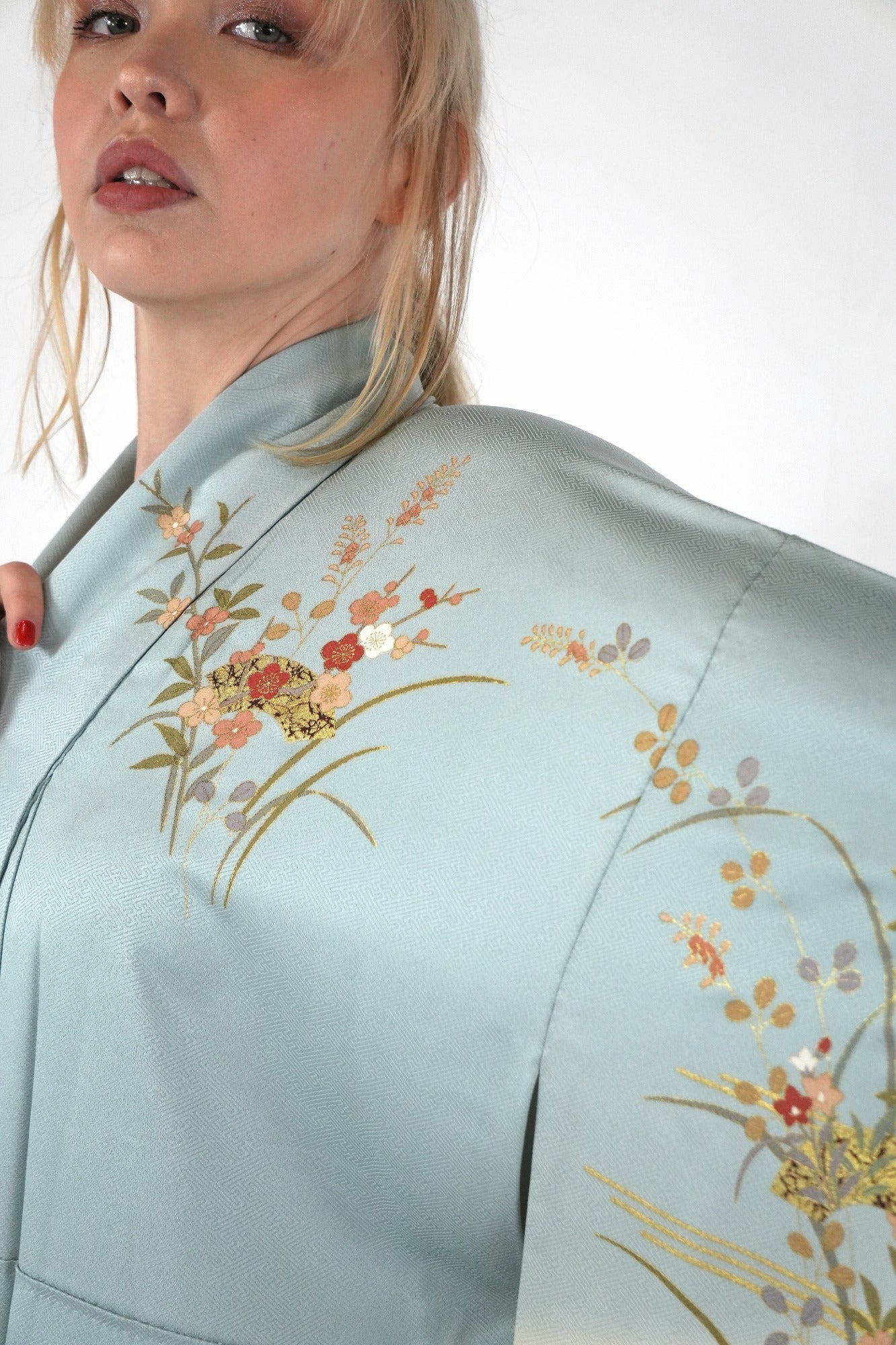 Redefining the Vintage Foumongi Collection "FOU006"