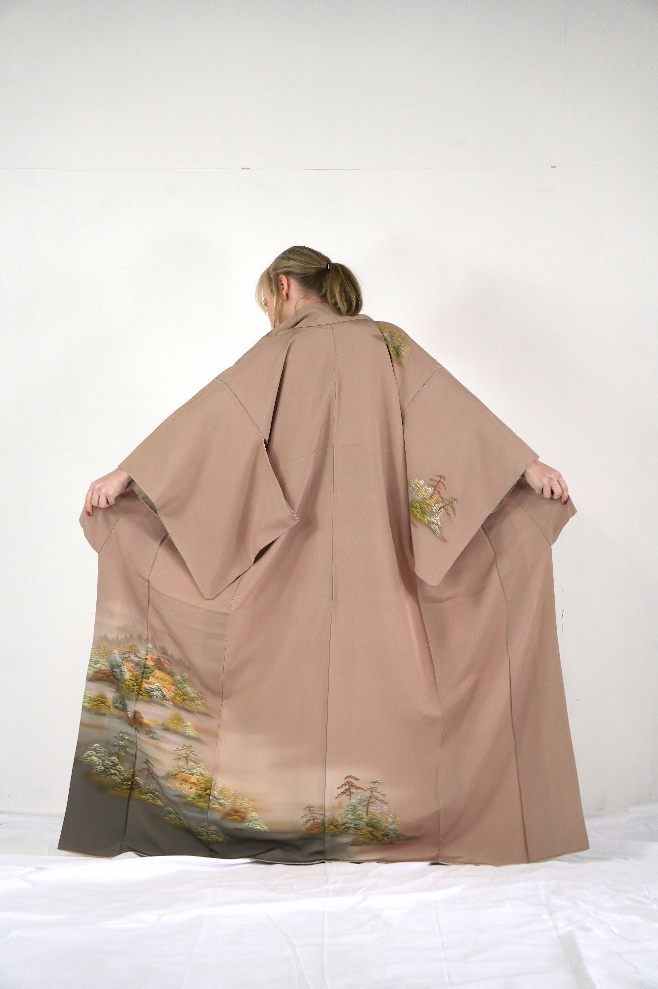 Redefining the Vintage Foumongi Collection "FOU009"