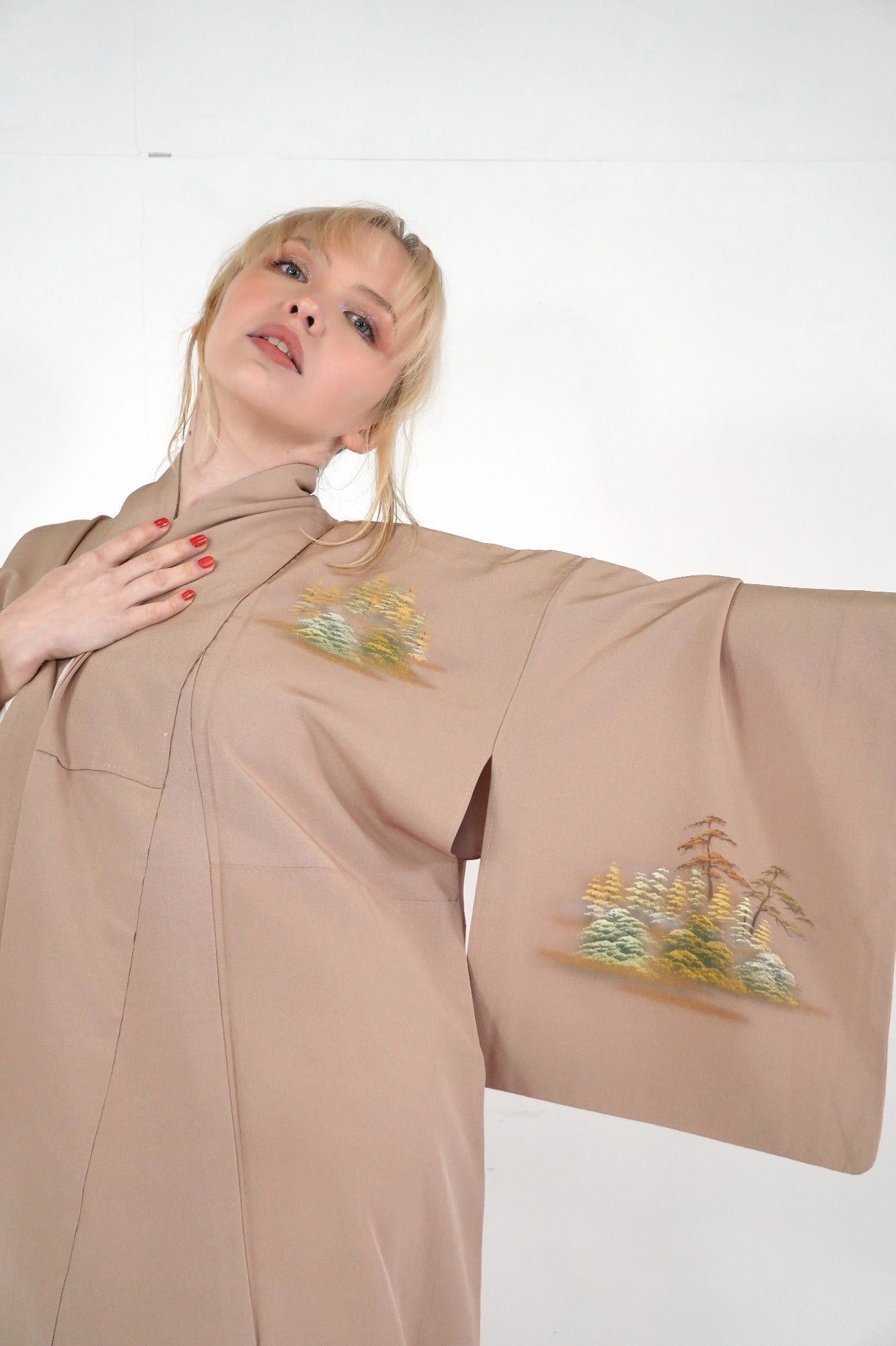 Redefining the Vintage Foumongi Collection "FOU009"