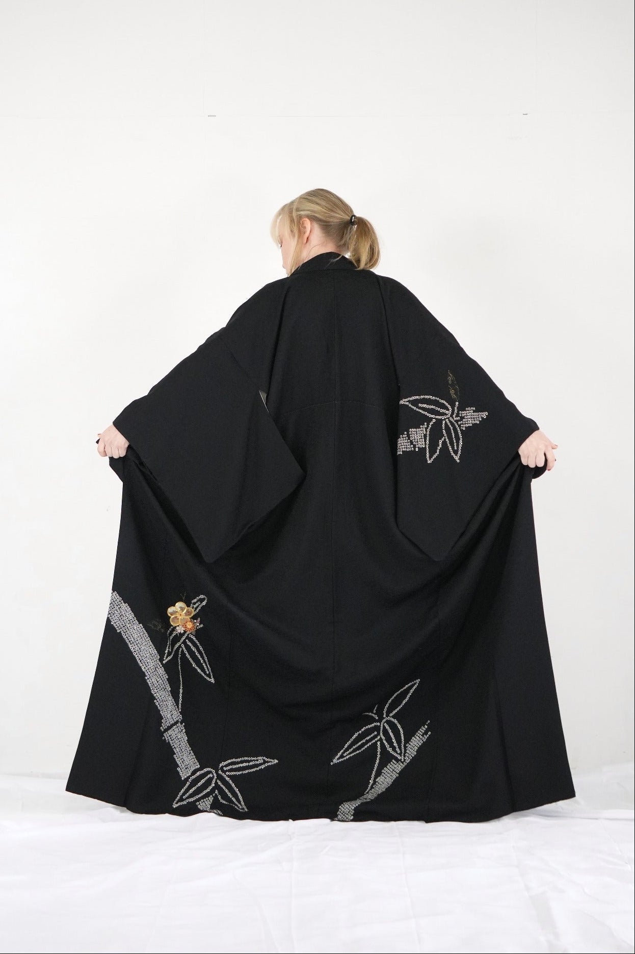 Redefining the Vintage Foumongi Collection "FOU003"
