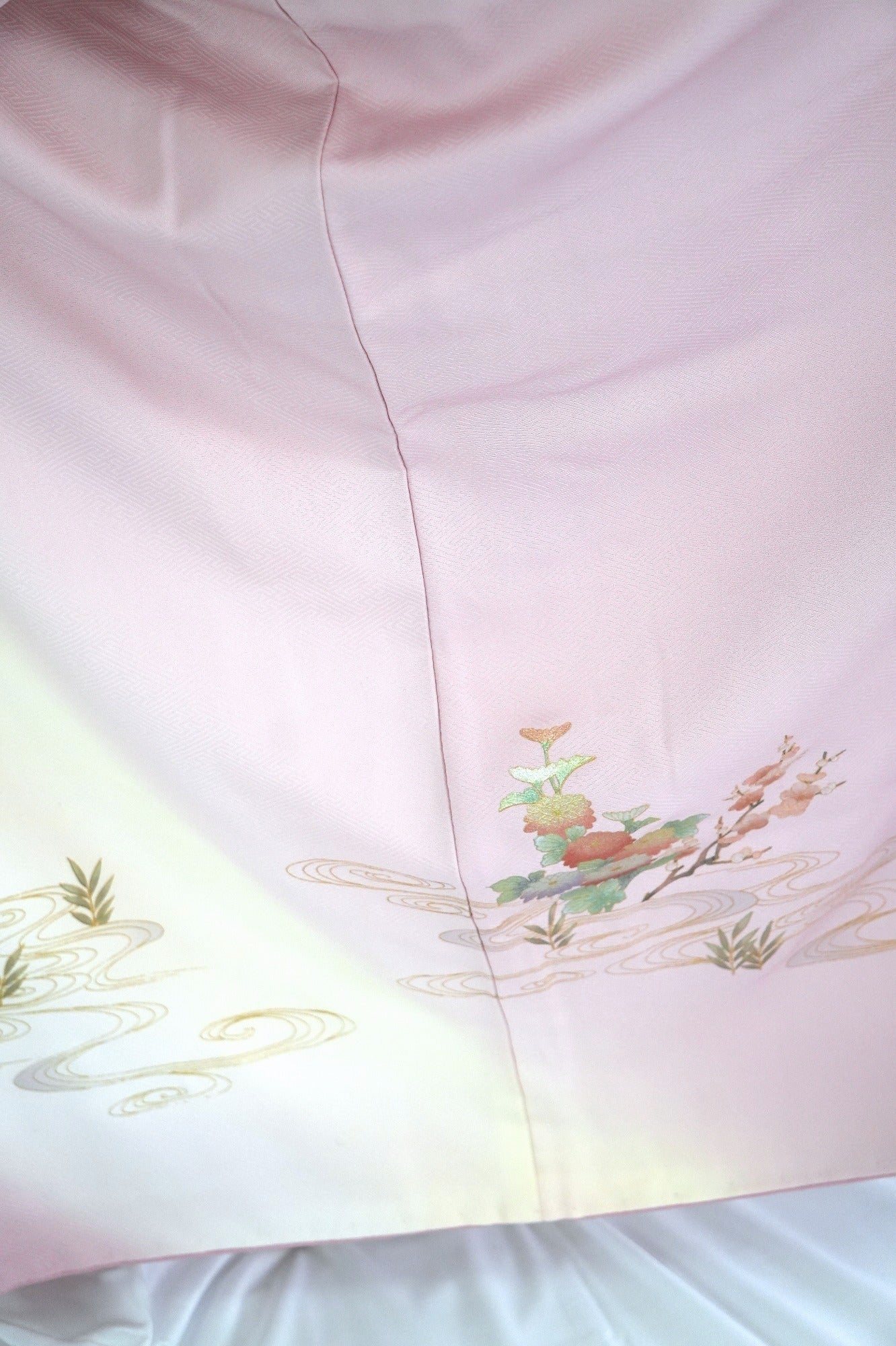 Redefining the Vintage Foumongi Collection "FOU012"