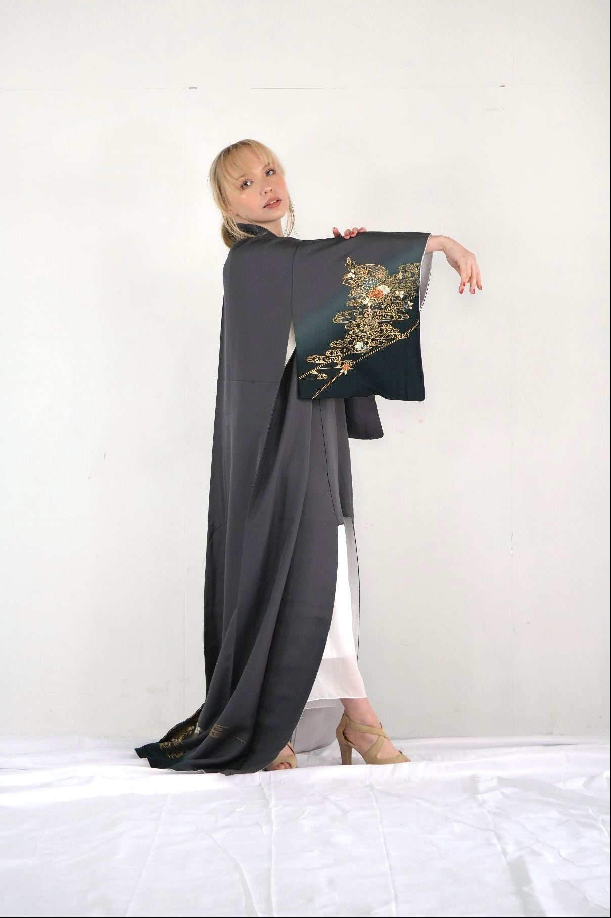 Redefining the Vintage Foumongi Collection "FOU013"
