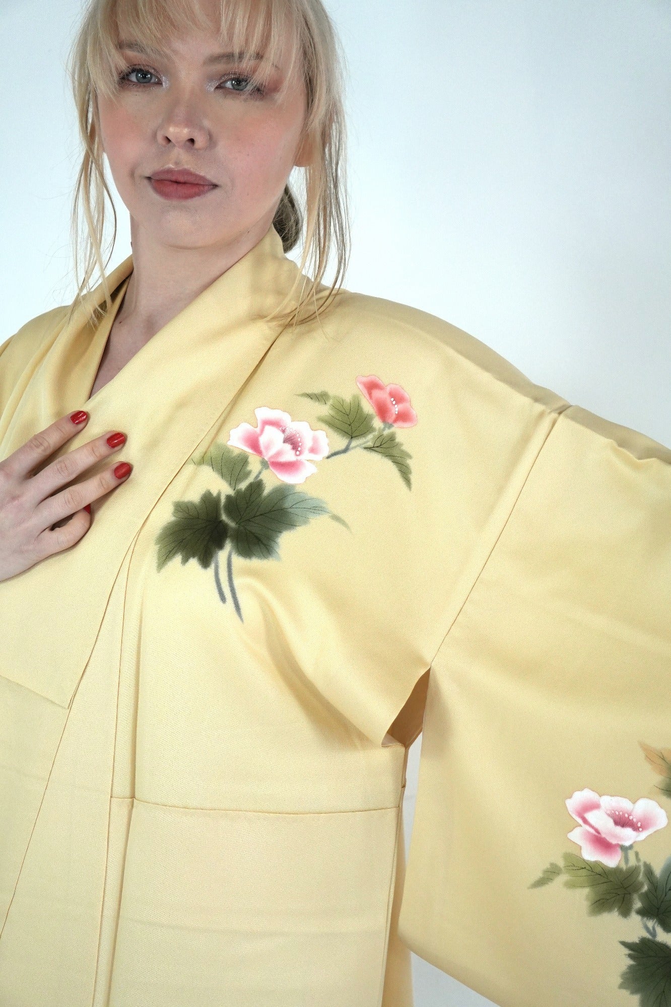 Redefining the Vintage Foumongi Collection "FOU011"