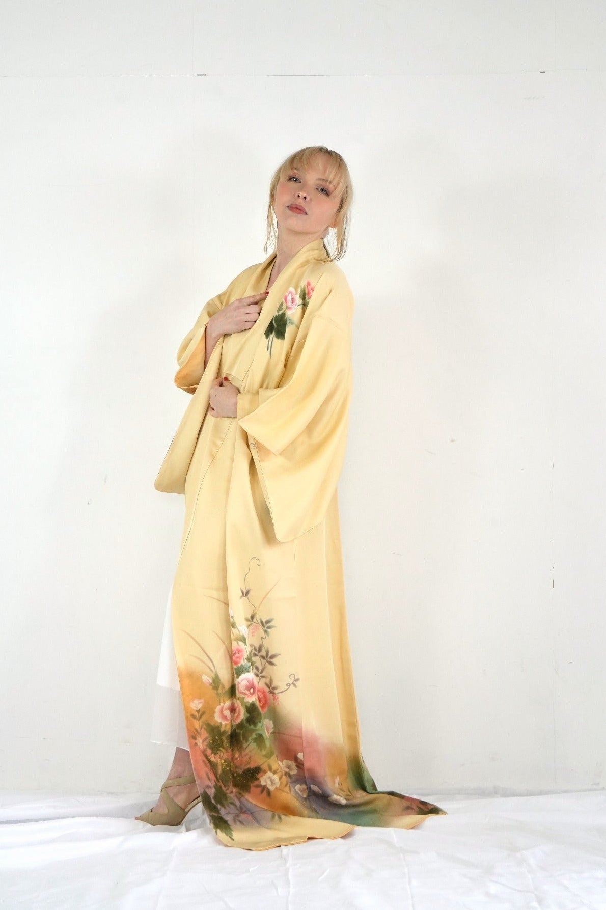 REDEFINING THE VINTAGE FURISODE, KOMON, TOMESODE, AND HOMONGI