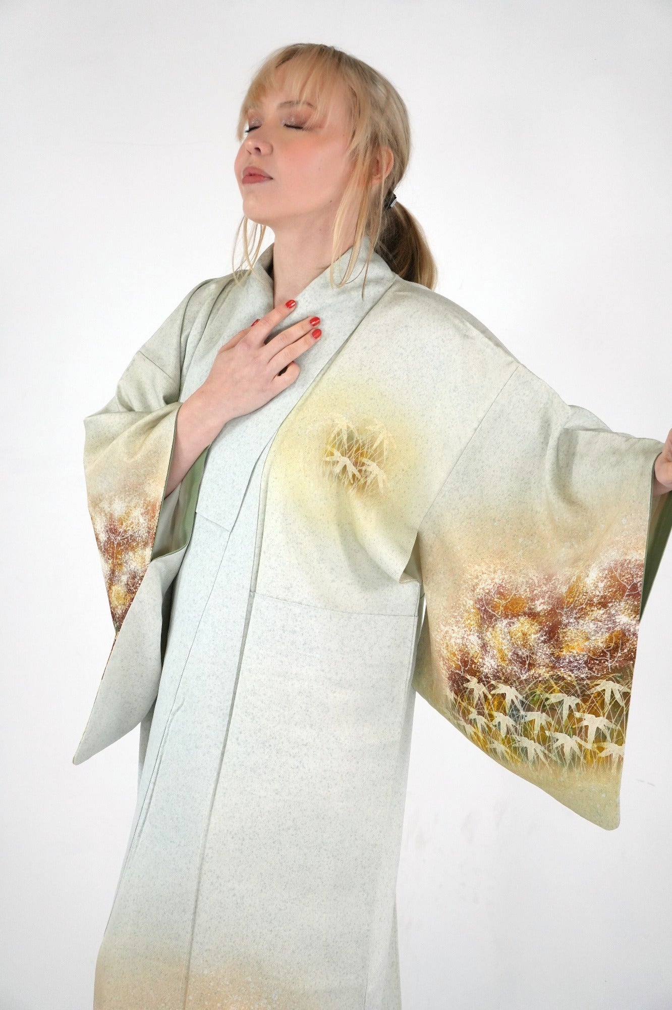 Redefining the Vintage Foumongi Collection "FOU020"