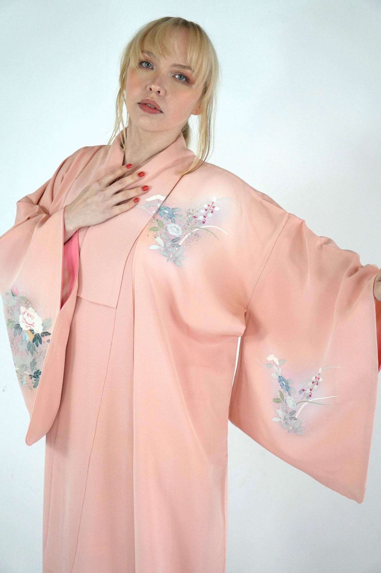 Redefining the Vintage Foumongi Collection "FOU010"