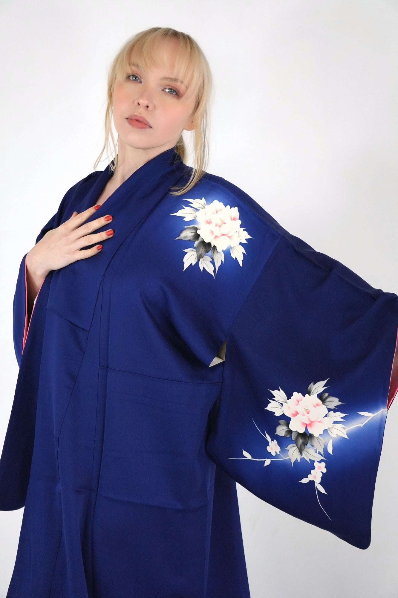 Redefining the Vintage Foumongi Collection "FOU019"