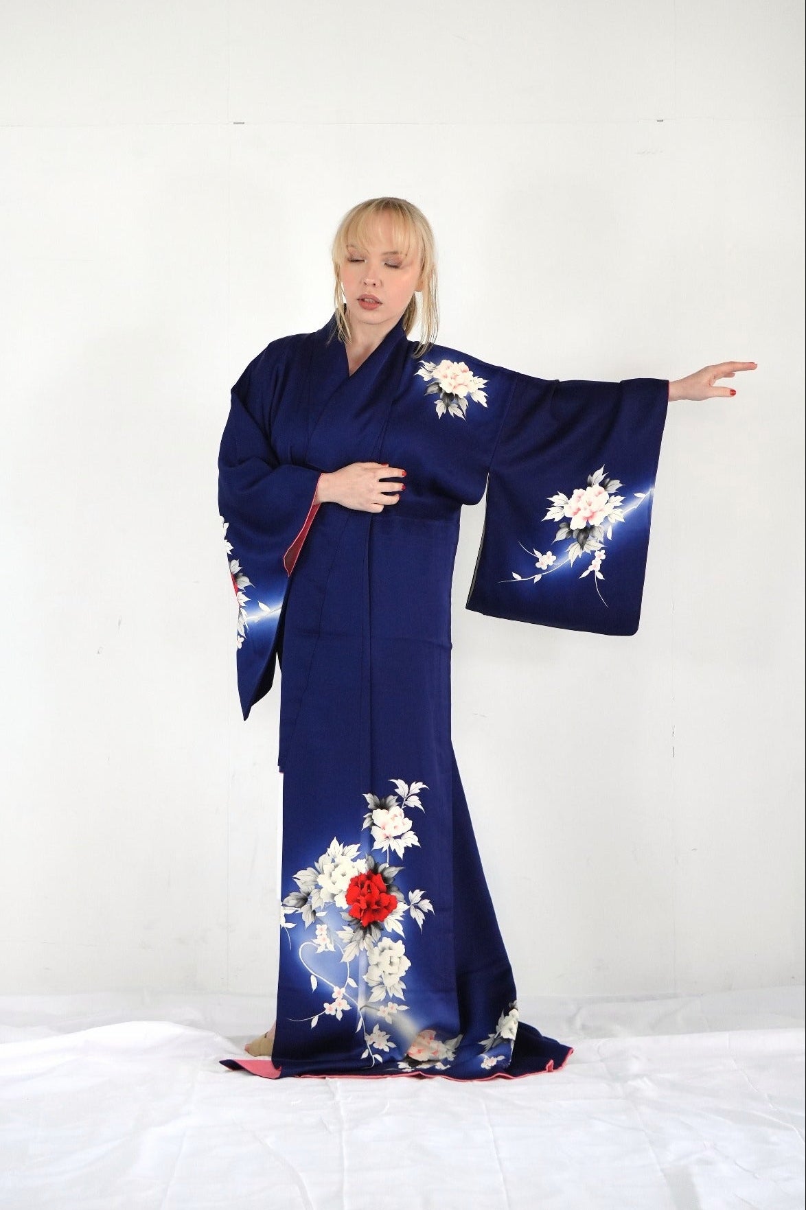 Redefining the Vintage Foumongi Collection "FOU019"