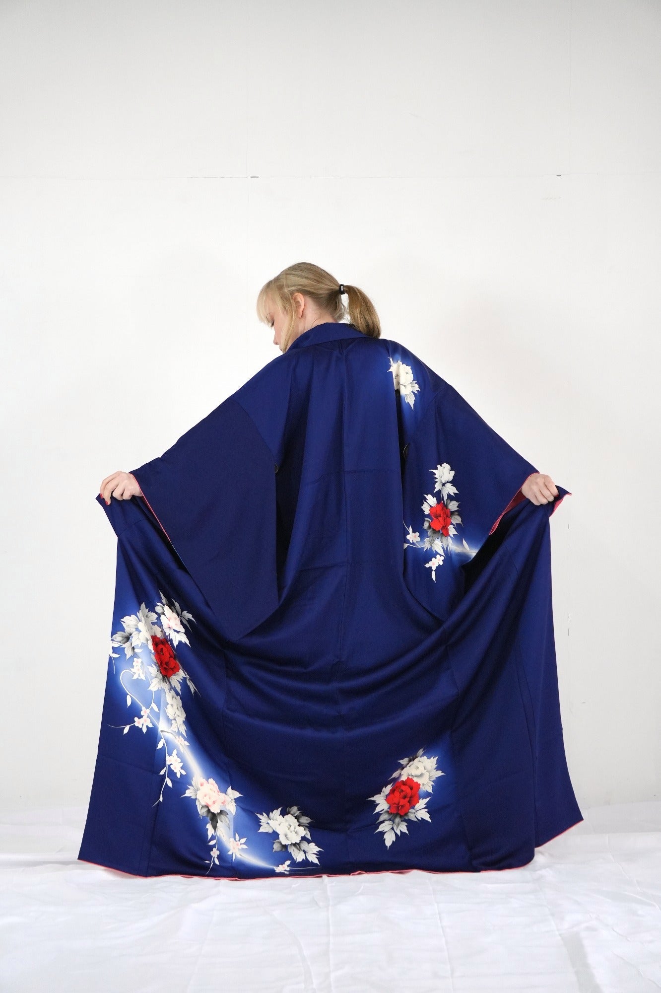 Redefining the Vintage Foumongi Collection "FOU019"