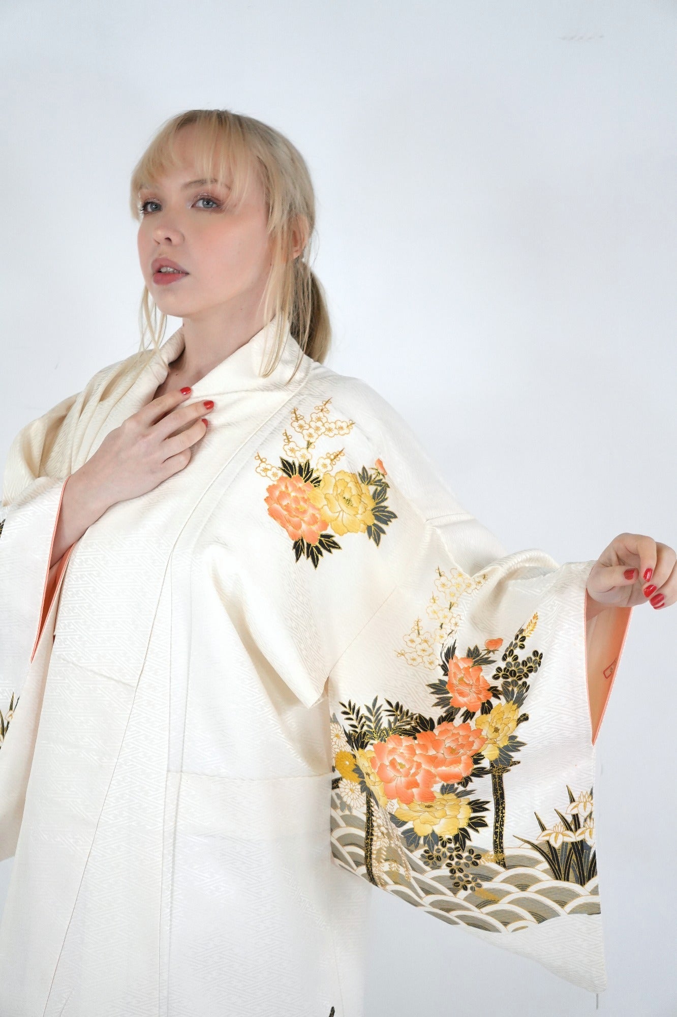 Redefining the Vintage Foumongi Collection "FOU002"
