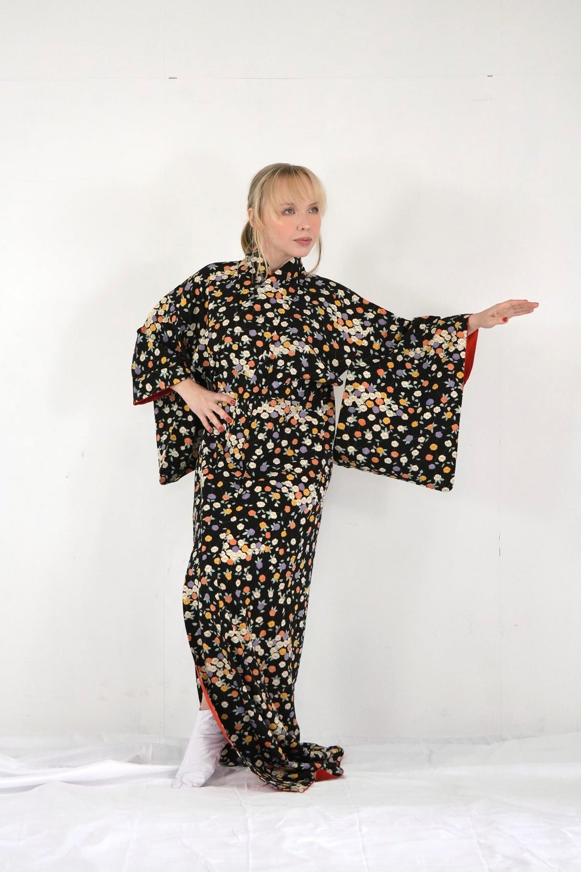 Redefining the Vintage Komon Collection "KOM002"