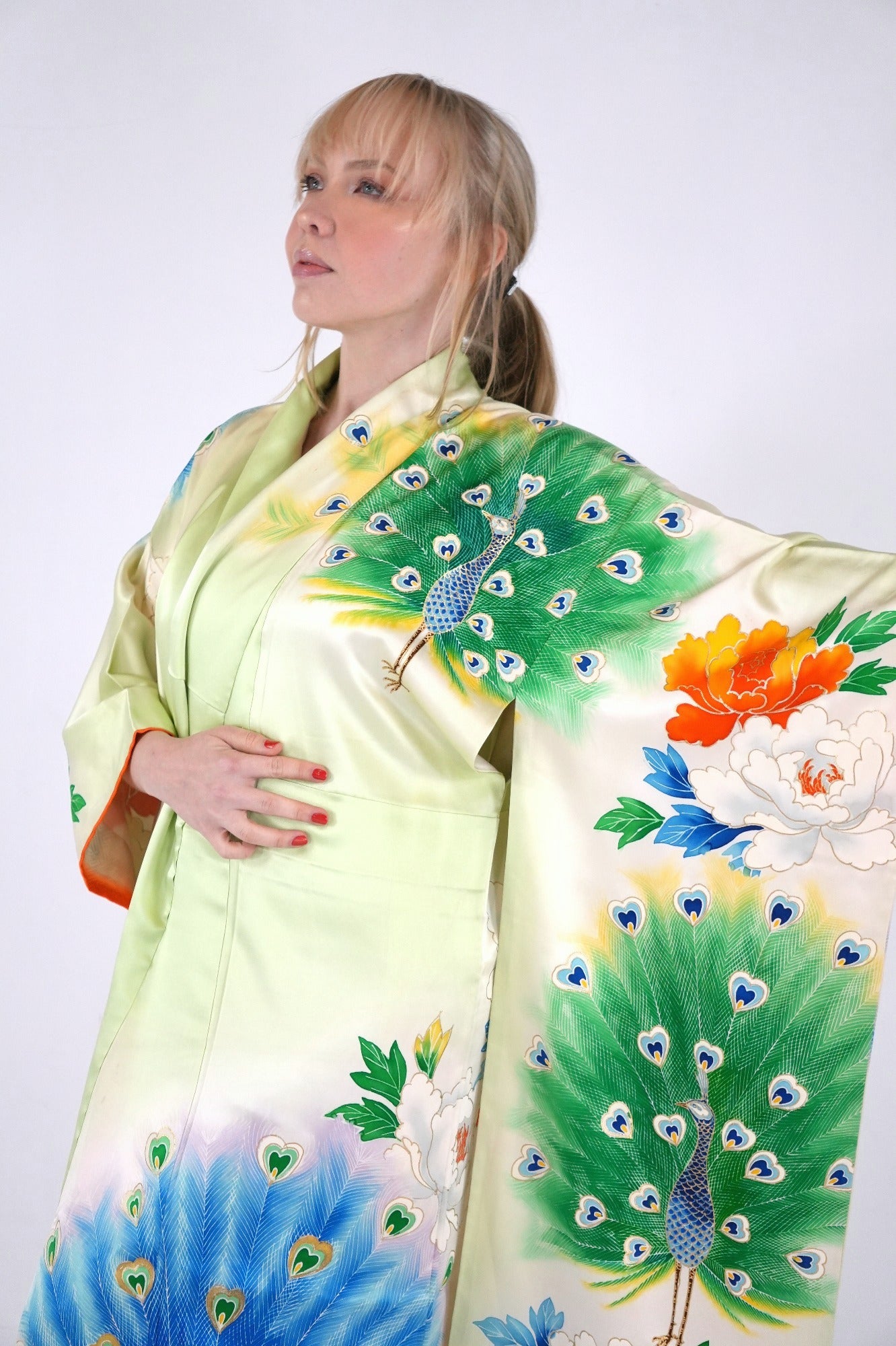 Redefining the Vintage Furisode Collection "FRI022"*high-damage