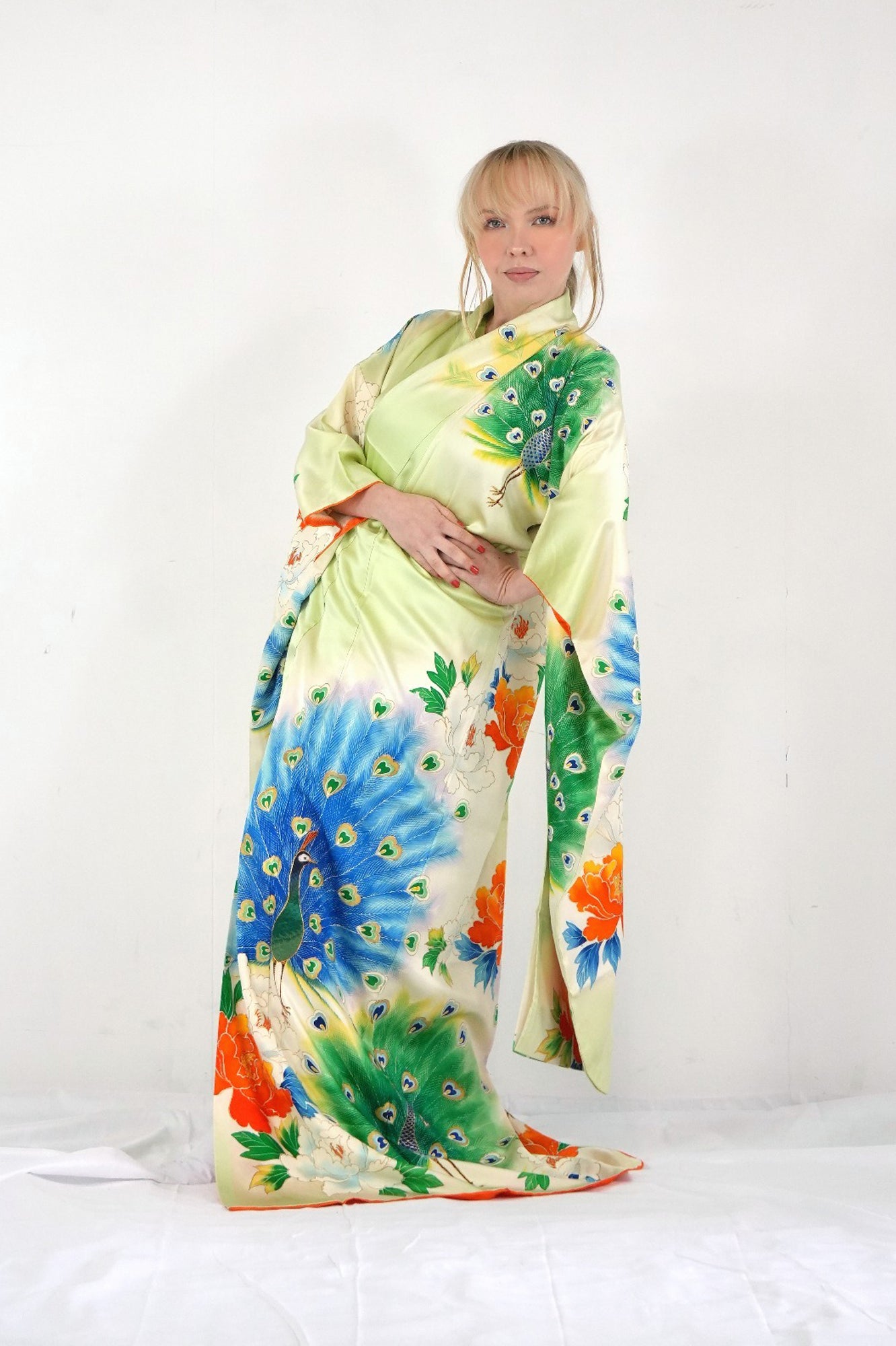 Redefining the Vintage Furisode Collection "FRI022"*high-damage