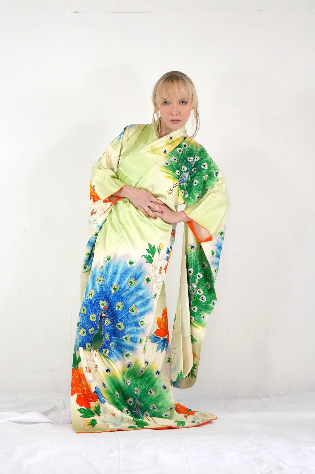 Redefining the Vintage Furisode Collection "FRI022"*high-damage