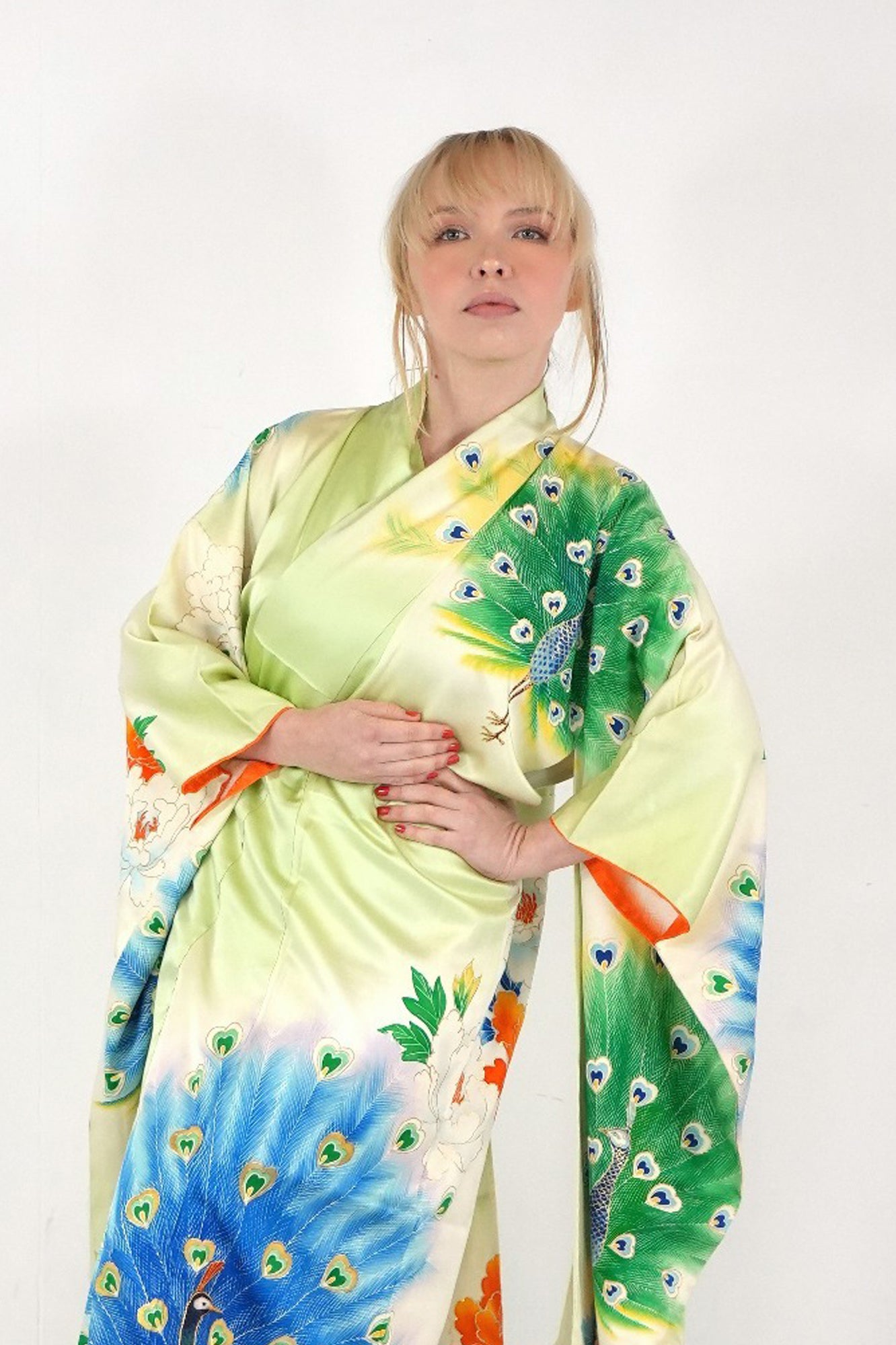 Redefining the Vintage Furisode Collection "FRI022"*high-damage