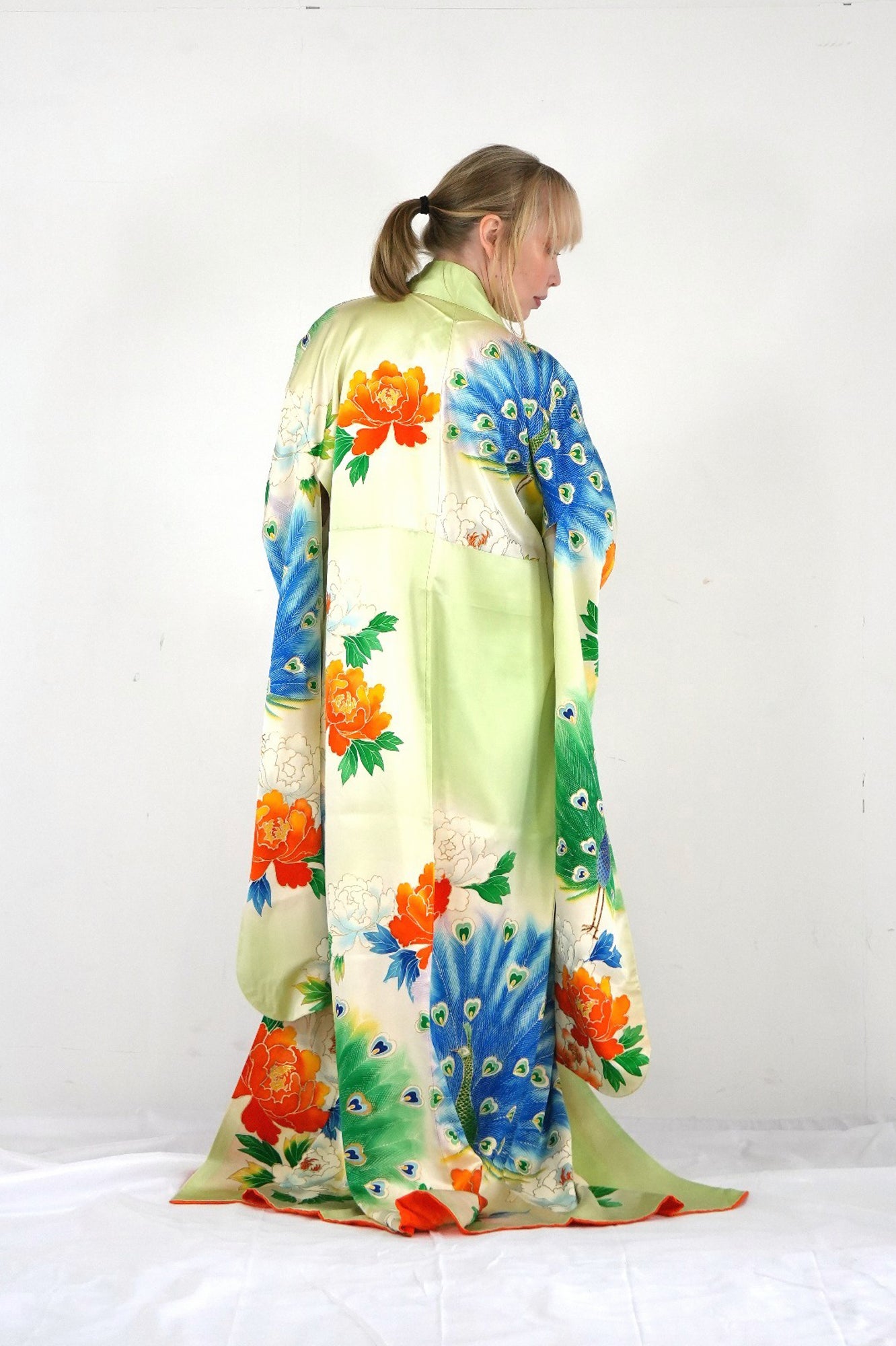 Redefining the Vintage Furisode Collection "FRI022"*high-damage