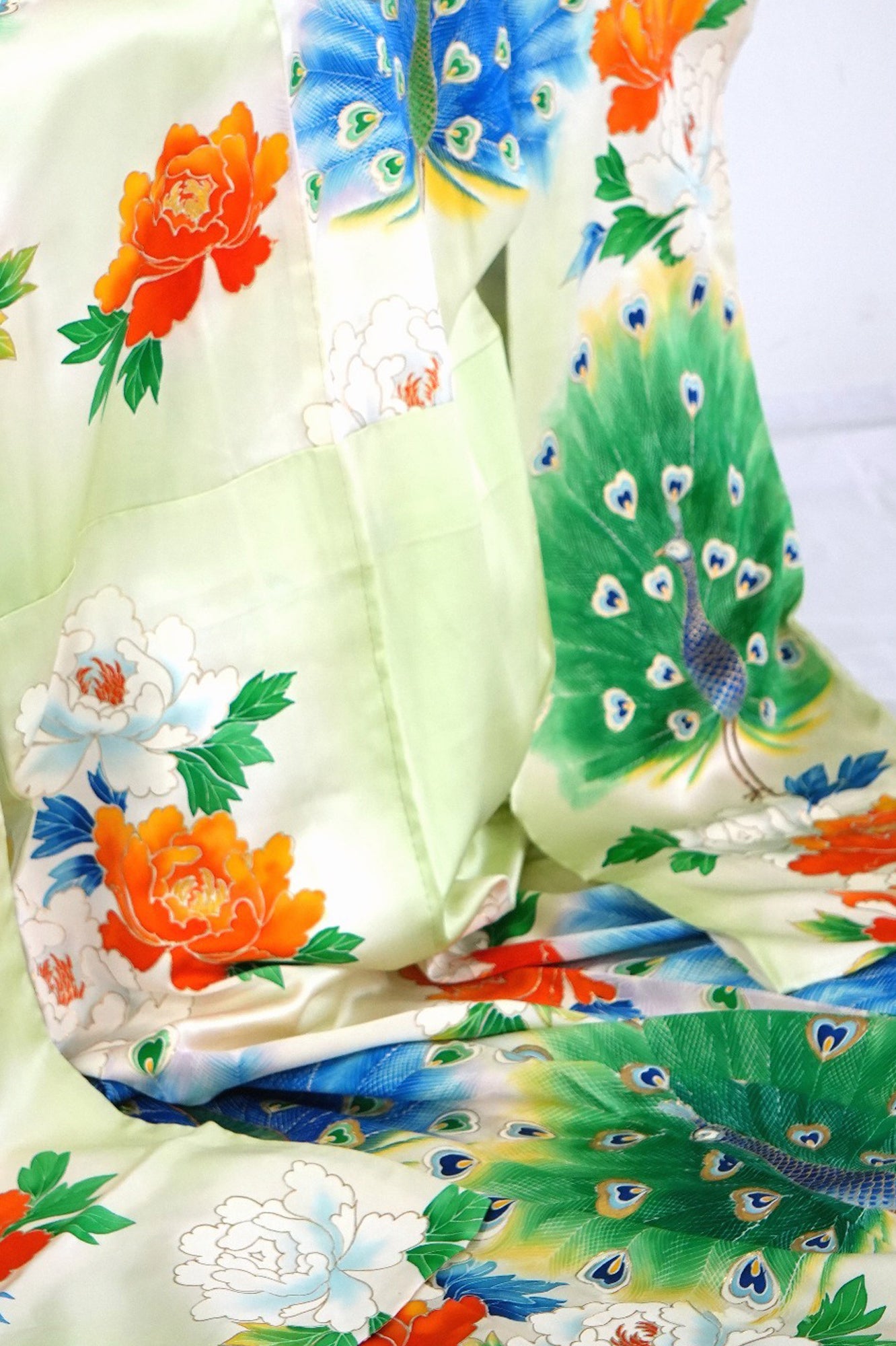 Redefining the Vintage Furisode Collection "FRI022"*high-damage