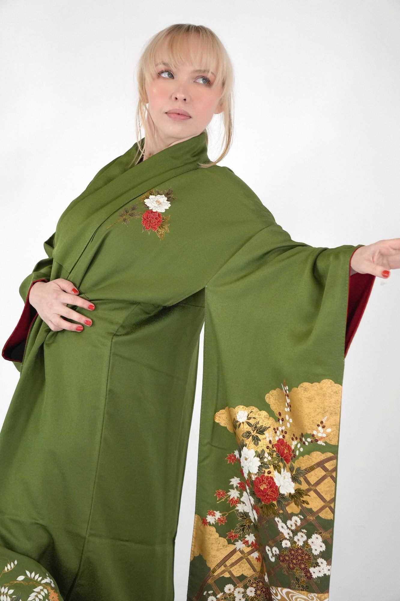Redefining the Vintage Furisode Collection "midori, FRI012"