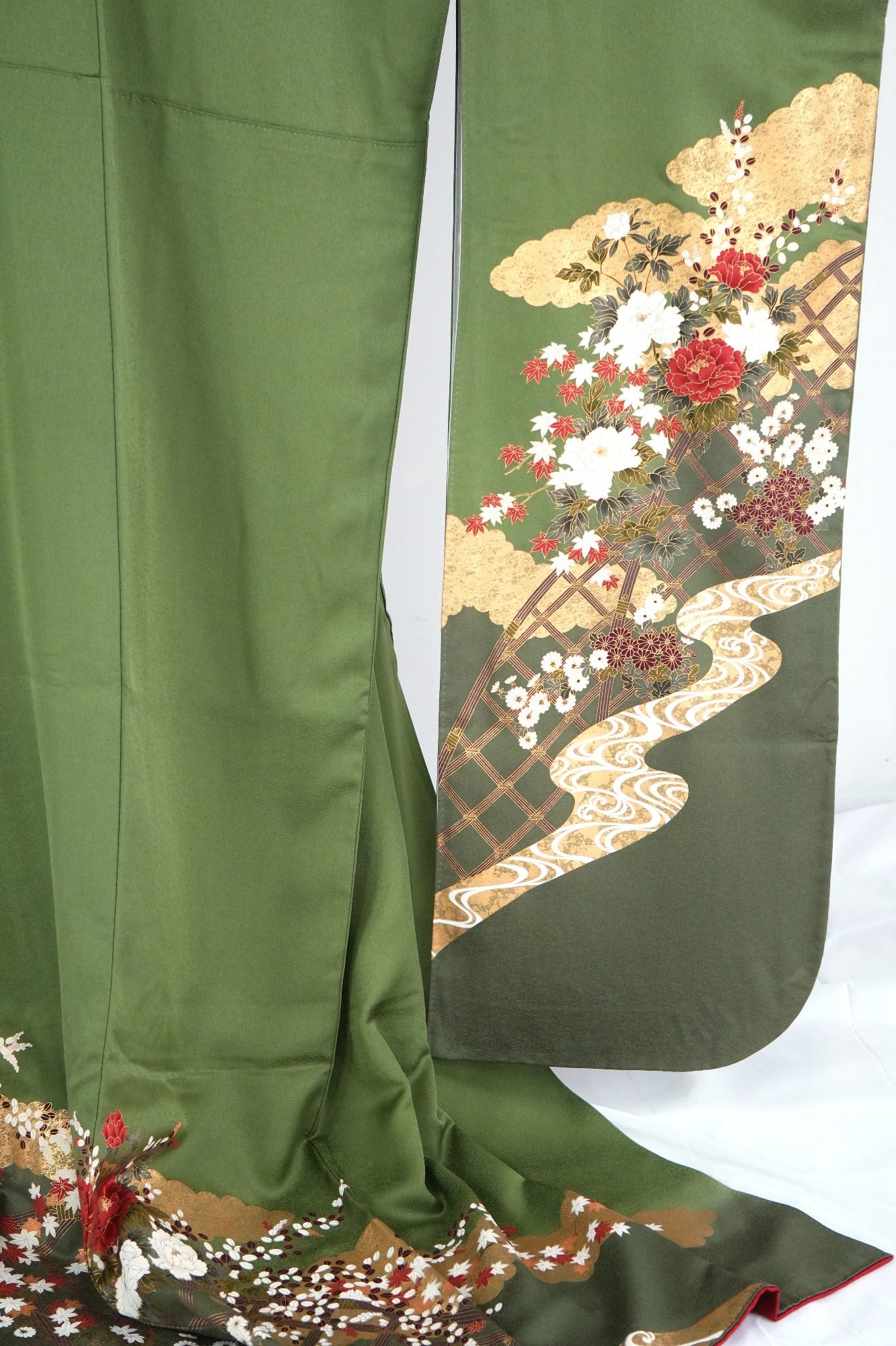 Redefining the Vintage Furisode Collection "midori, FRI012"