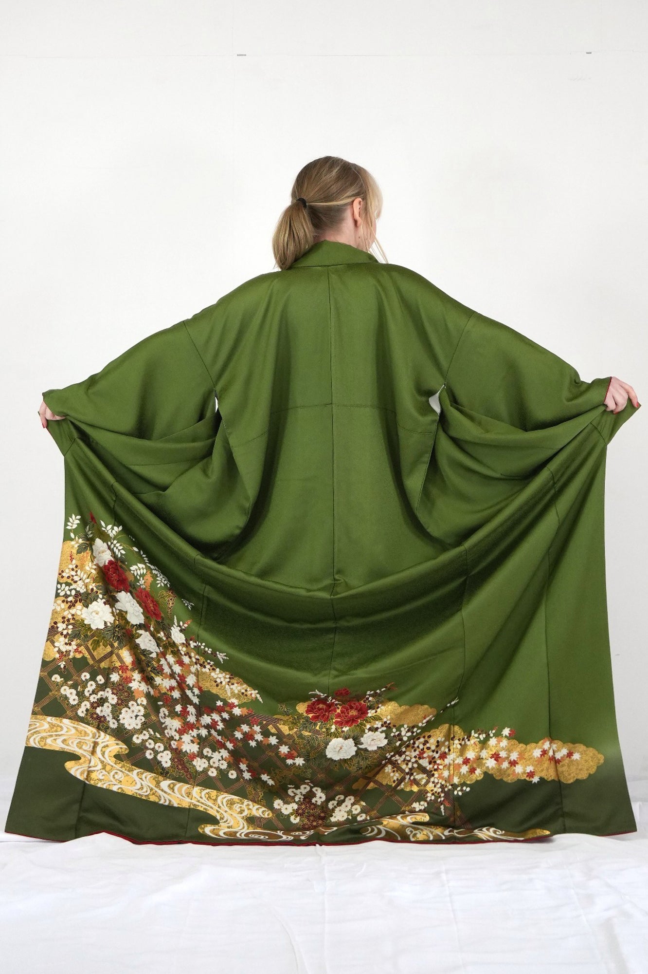 Redefining the Vintage Furisode Collection "midori, FRI012"