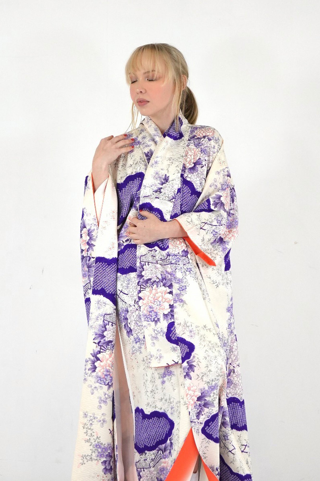 Redefining the Vintage Furisode Collection "white, purple, FRI005"