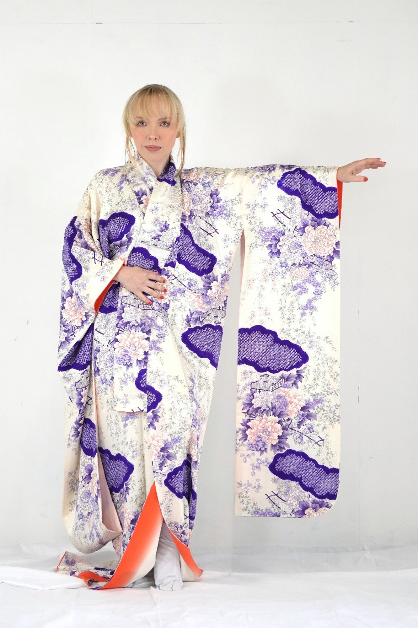 Redefining the Vintage Furisode Collection "white, purple, FRI005"