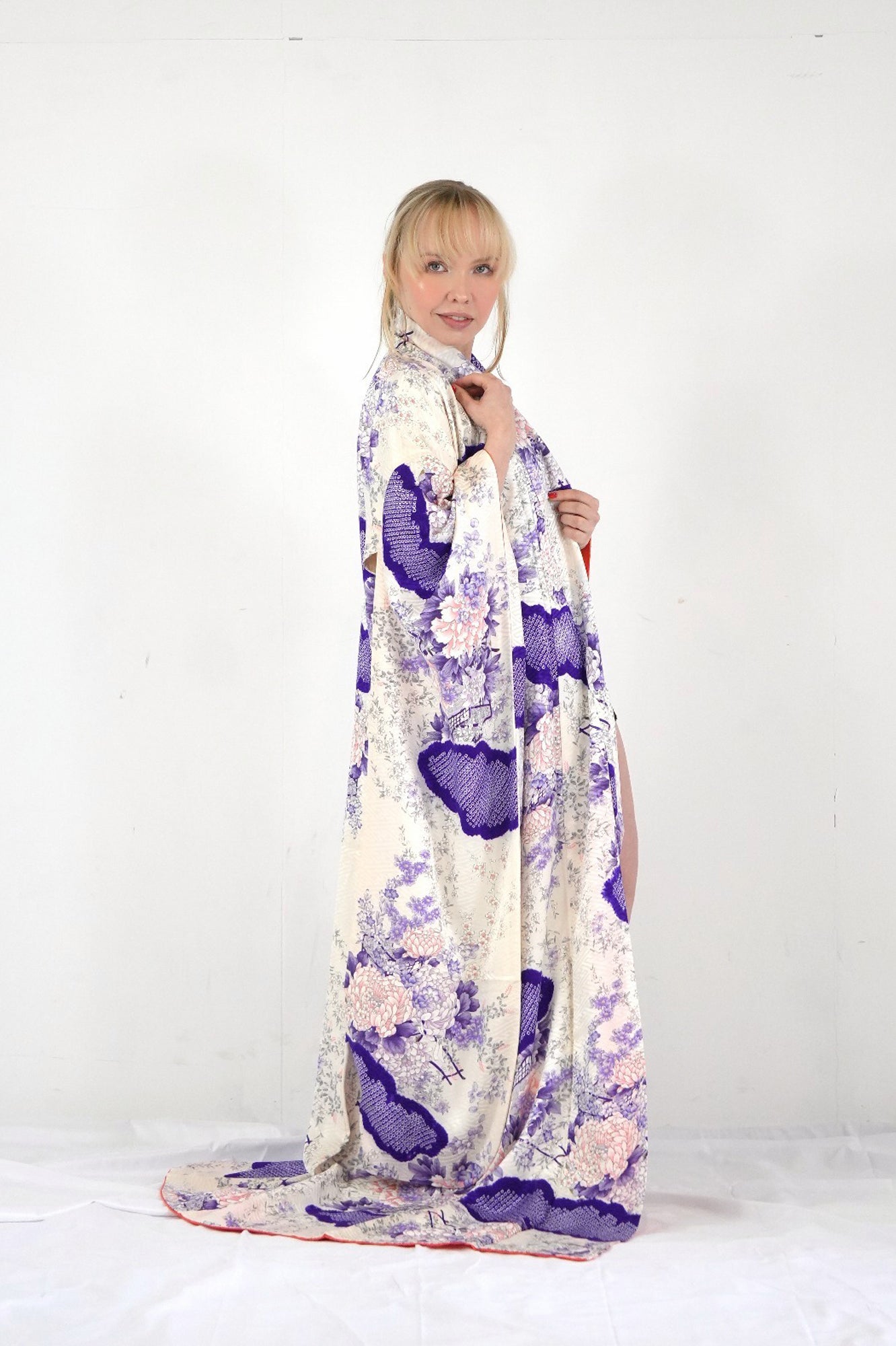 Redefining the Vintage Furisode Collection "white, purple, FRI005"