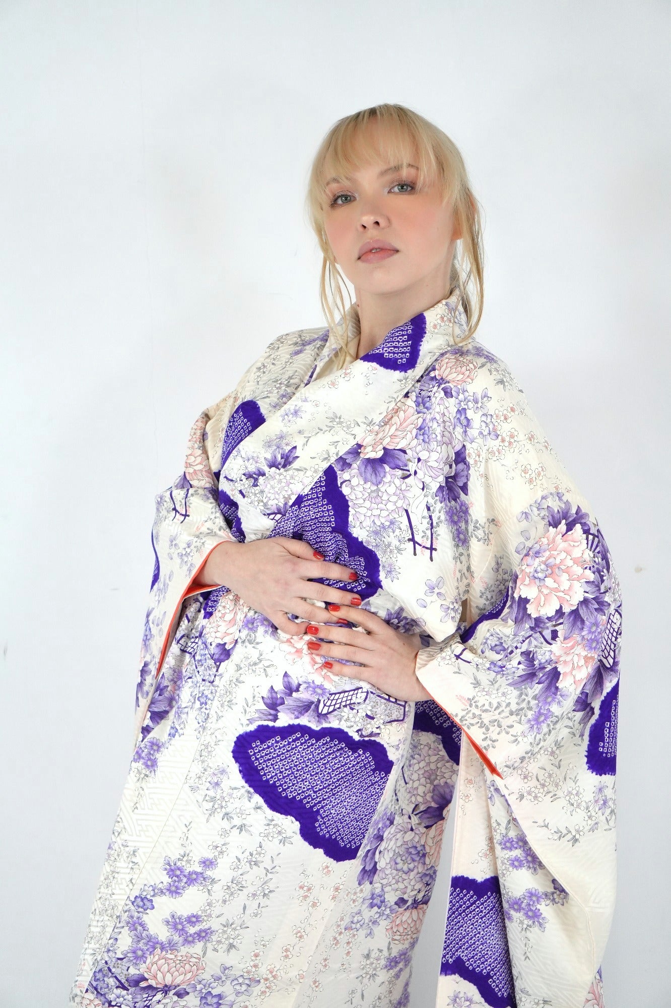 Redefining the Vintage Furisode Collection "white, purple, FRI005"