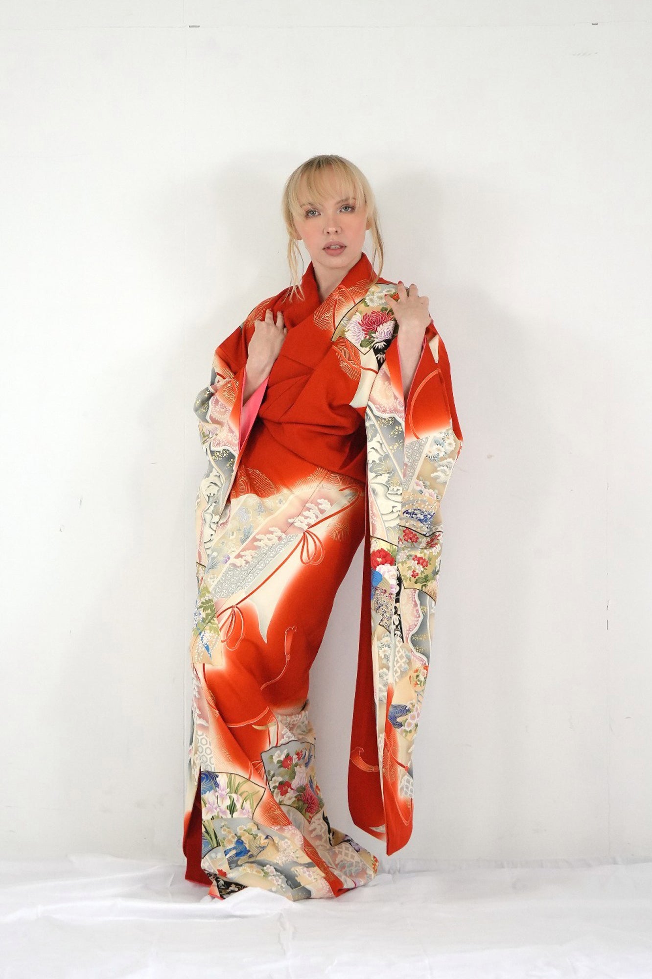 Redefining the Vintage Furisode Collection "shu, ougi, FRI001" *damage