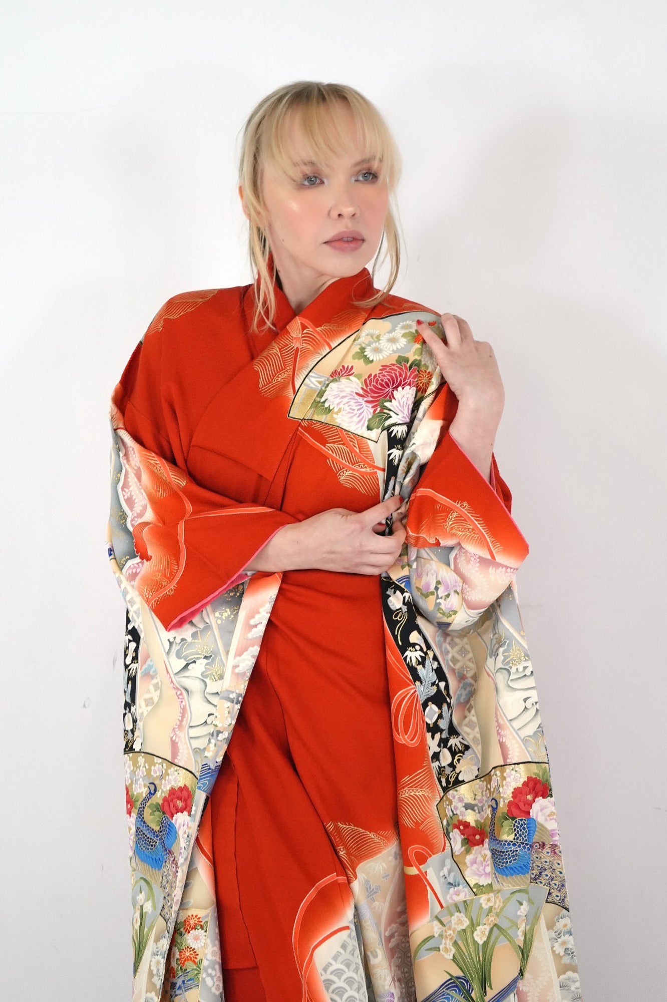 Redefining the Vintage Furisode Collection "shu, ougi, FRI001" *damage