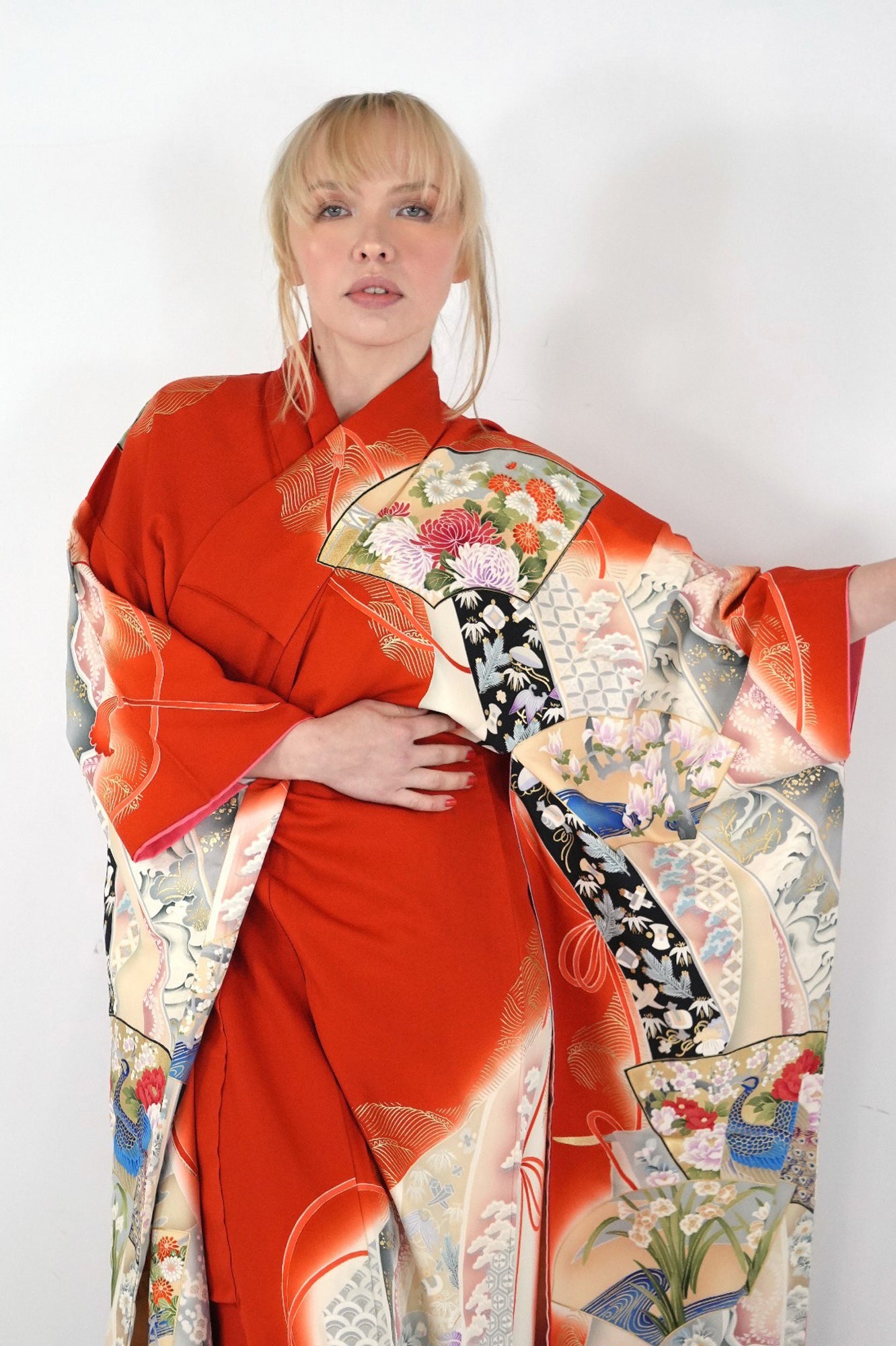 Redefining the Vintage Furisode Collection "shu, ougi, FRI001" *damage