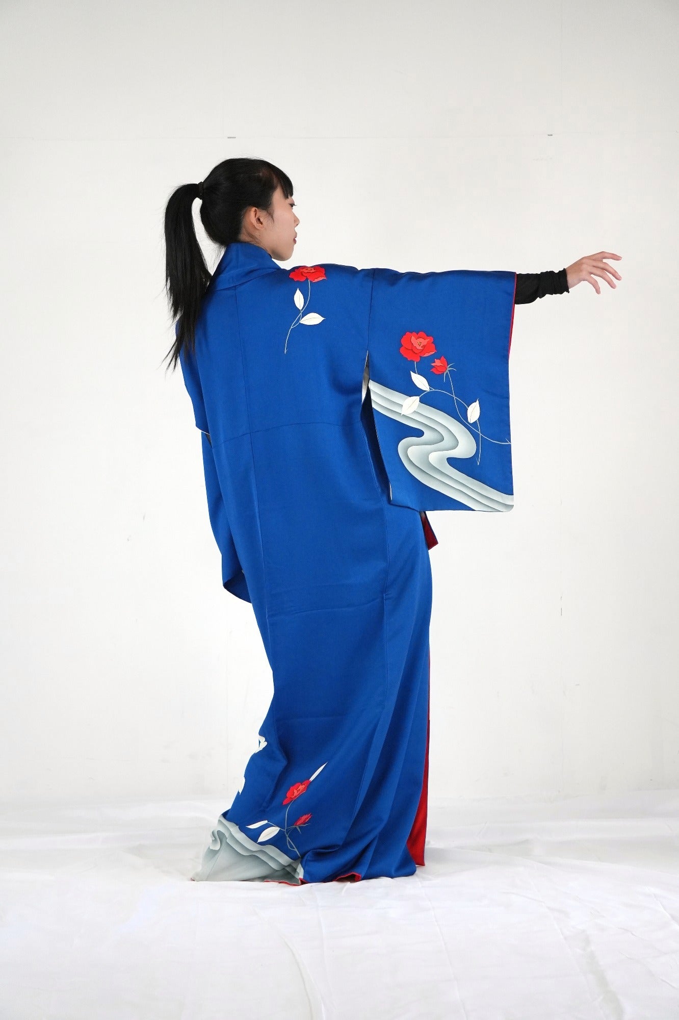 Redefining the Vintage Foumongi Collection "FOU018"