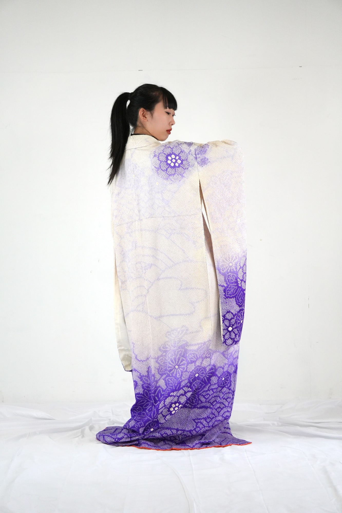 Redefining the Vintage Furisode Collection "Shibori, FRI020"