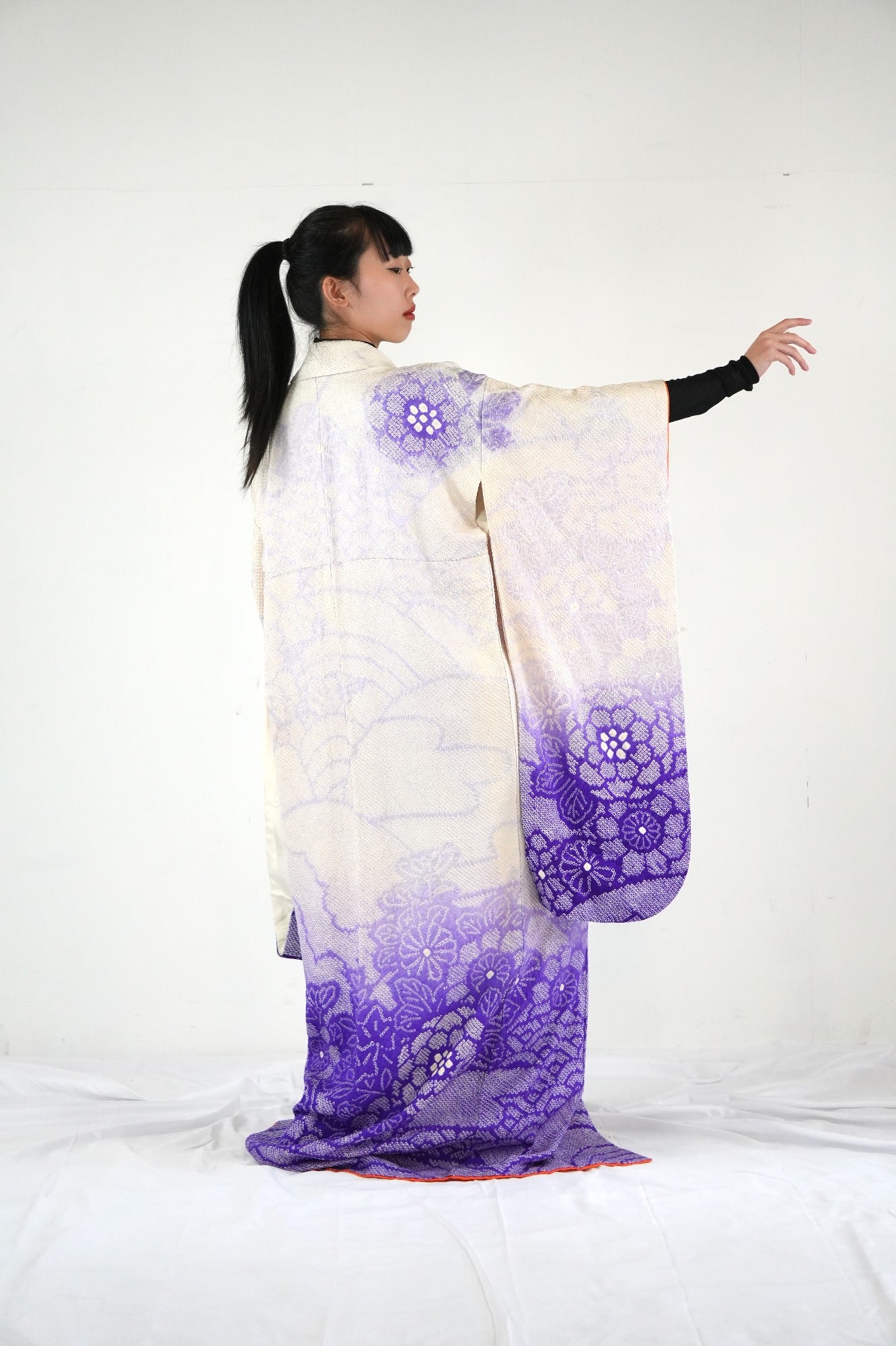 Redefining the Vintage Furisode Collection "Shibori, FRI020"