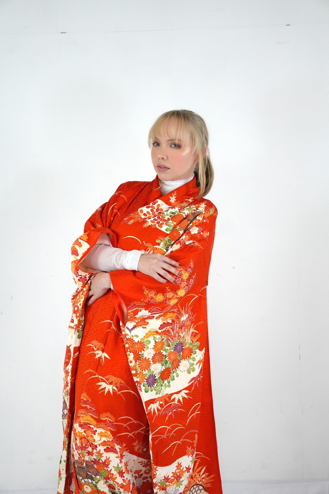 Redefining the Vintage Furisode Collection "shikino-hanabana, FRI018"