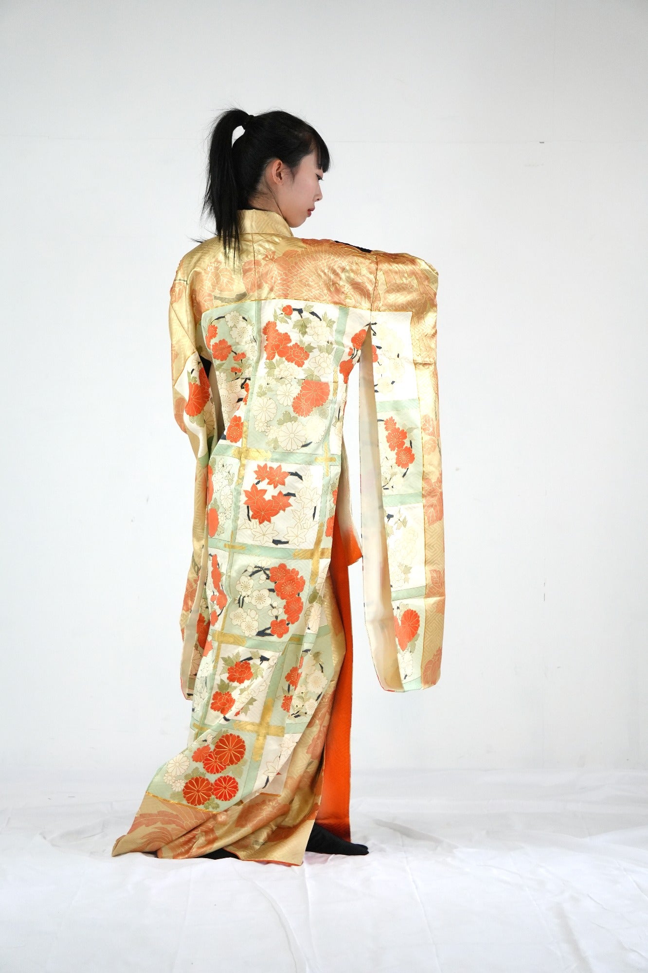 Redefining the Vintage Furisode Collection "FRI017"