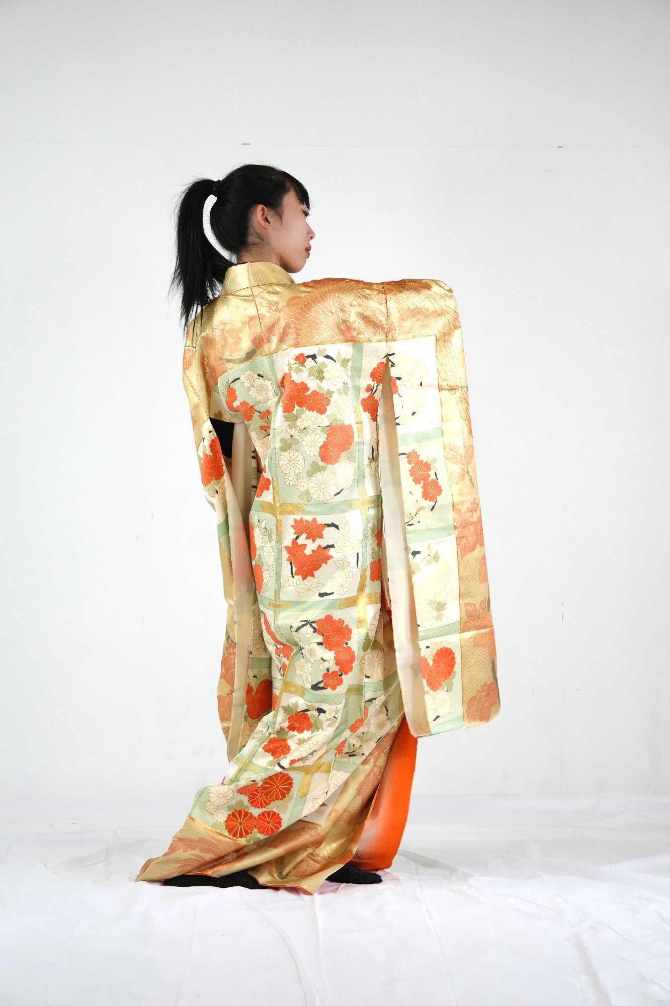 Redefining the Vintage Furisode Collection "FRI017"