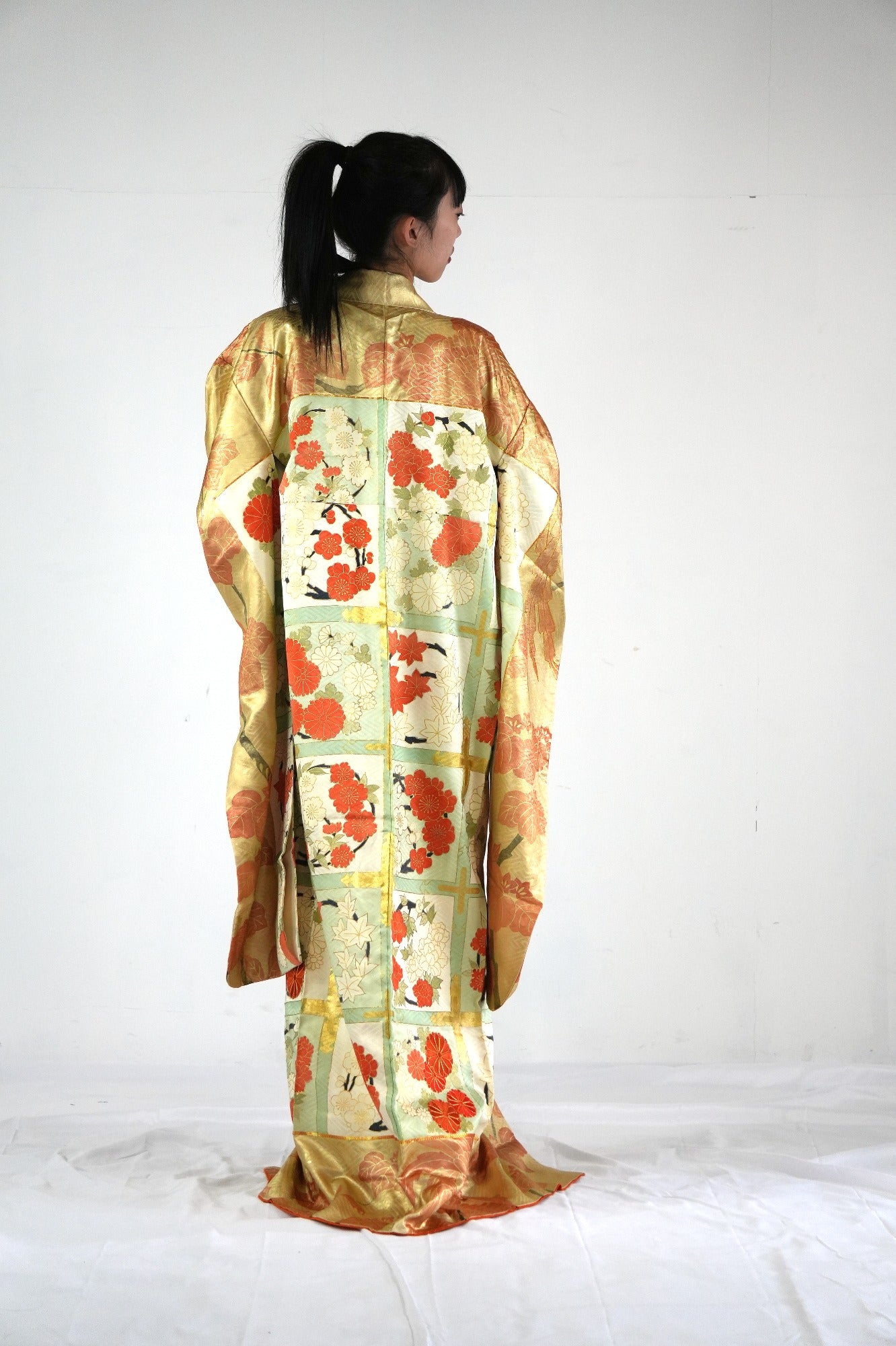 Redefining the Vintage Furisode Collection "FRI017"