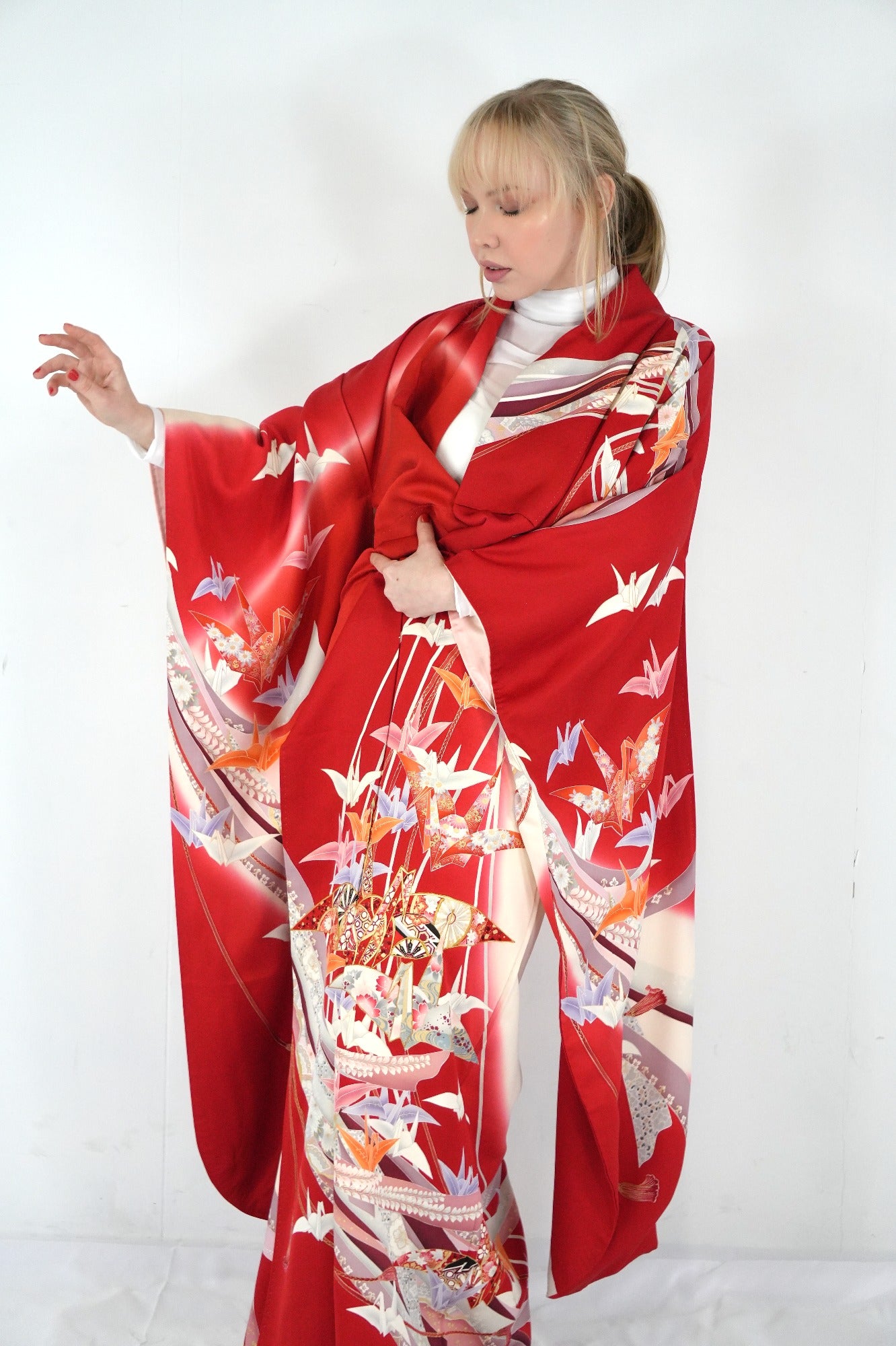 Redefining the Vintage Furisode Collection "oriduru, FRI014"
