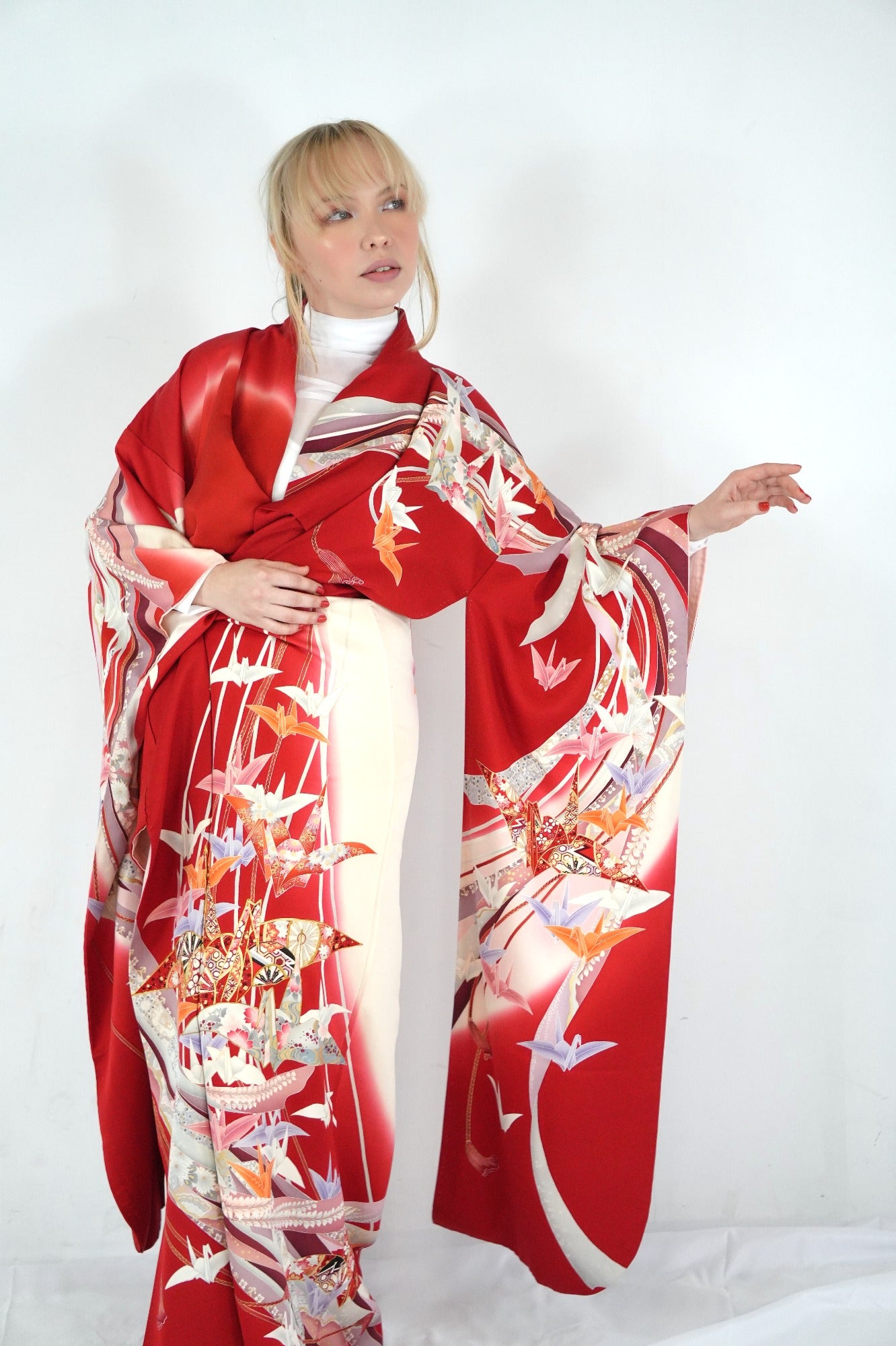 Redefining the Vintage Furisode Collection "oriduru, FRI014"