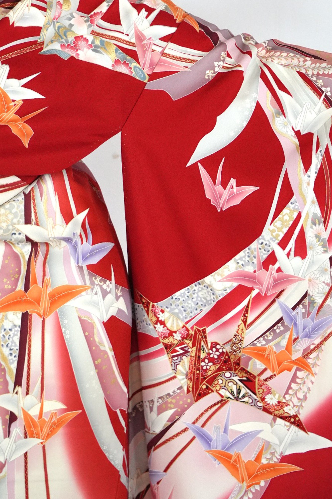 Redefining the Vintage Furisode Collection "oriduru, FRI014"