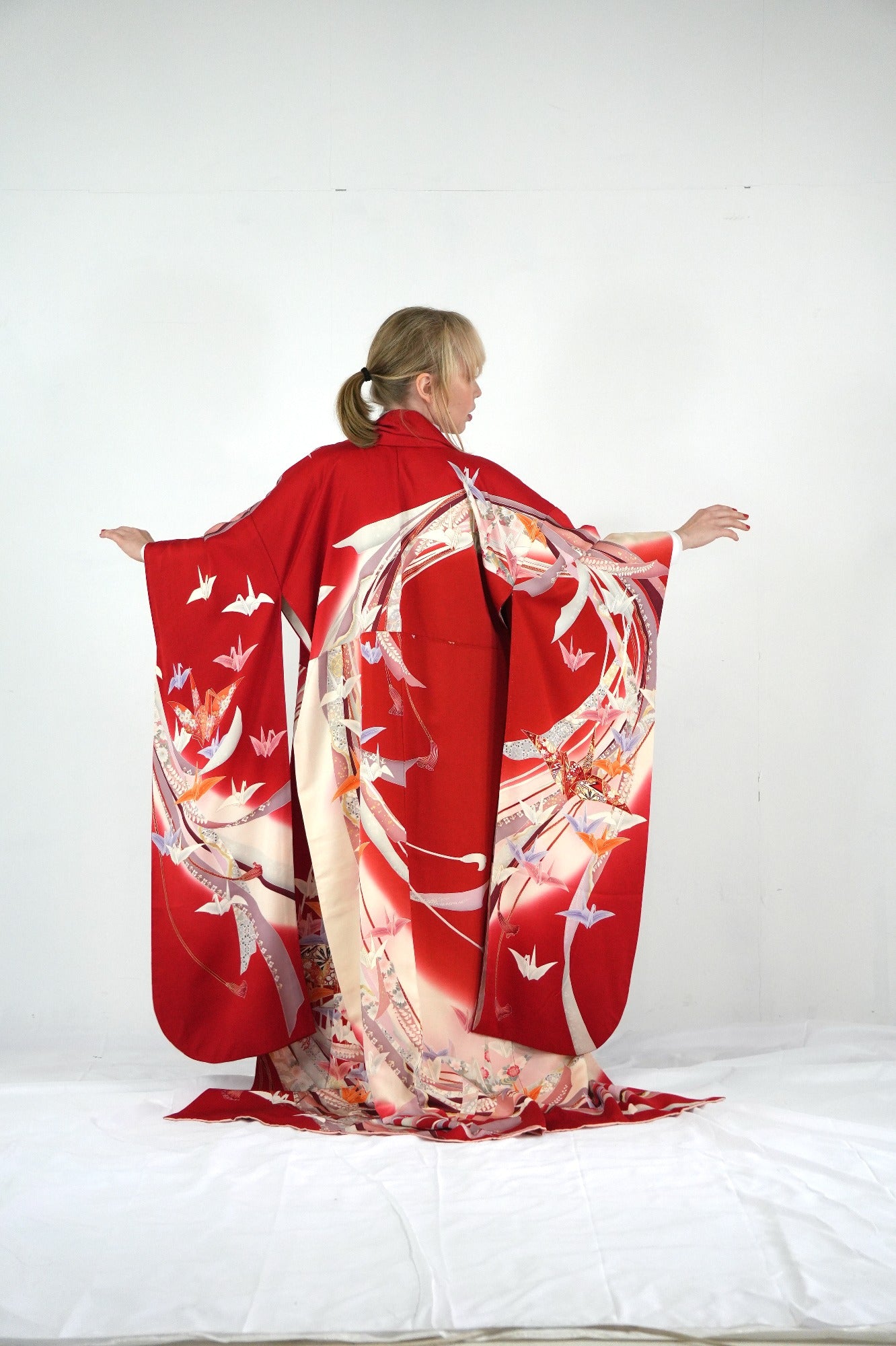 Redefining the Vintage Furisode Collection "oriduru, FRI014"