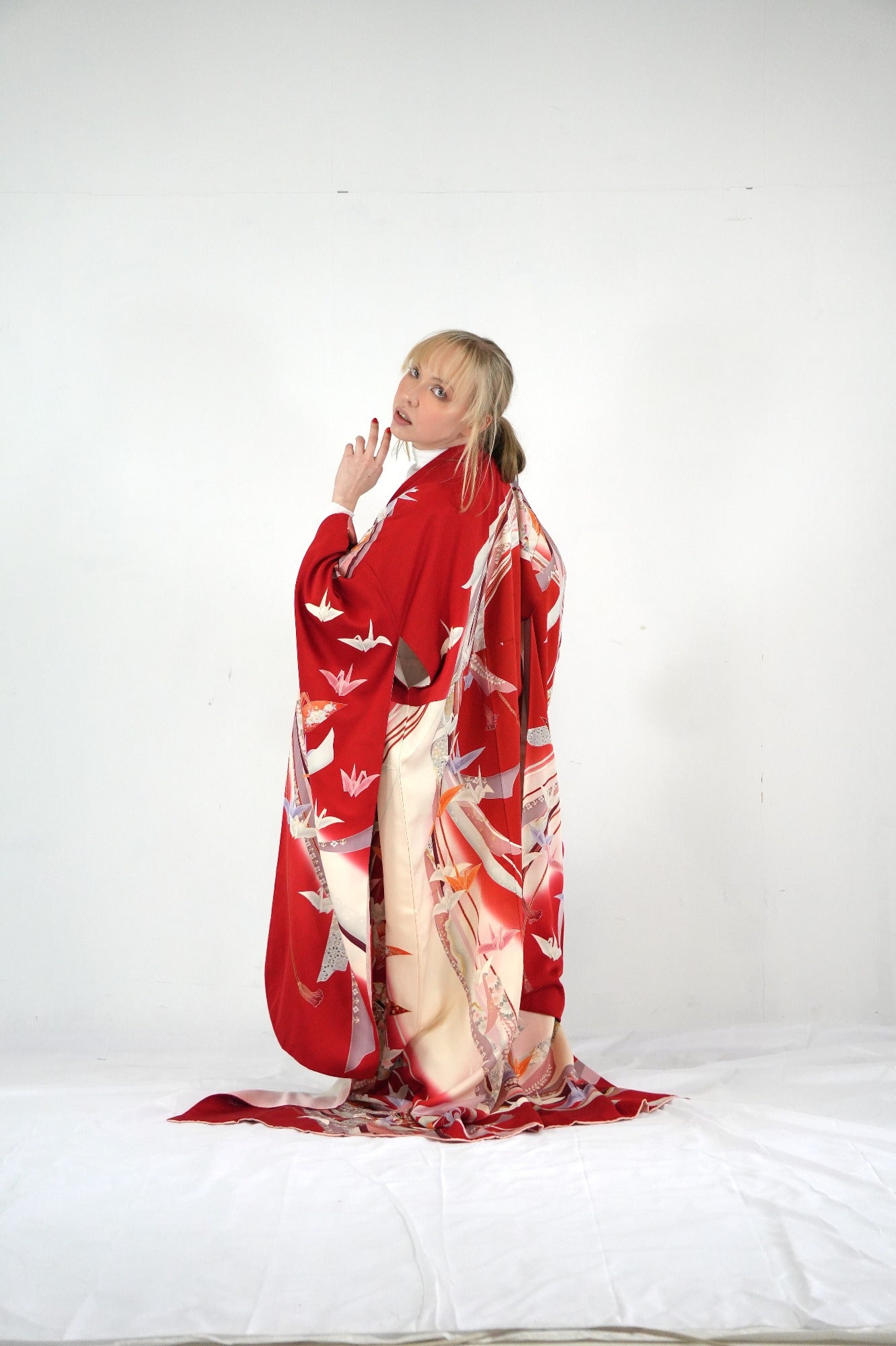 Redefining the Vintage Furisode Collection "oriduru, FRI014"