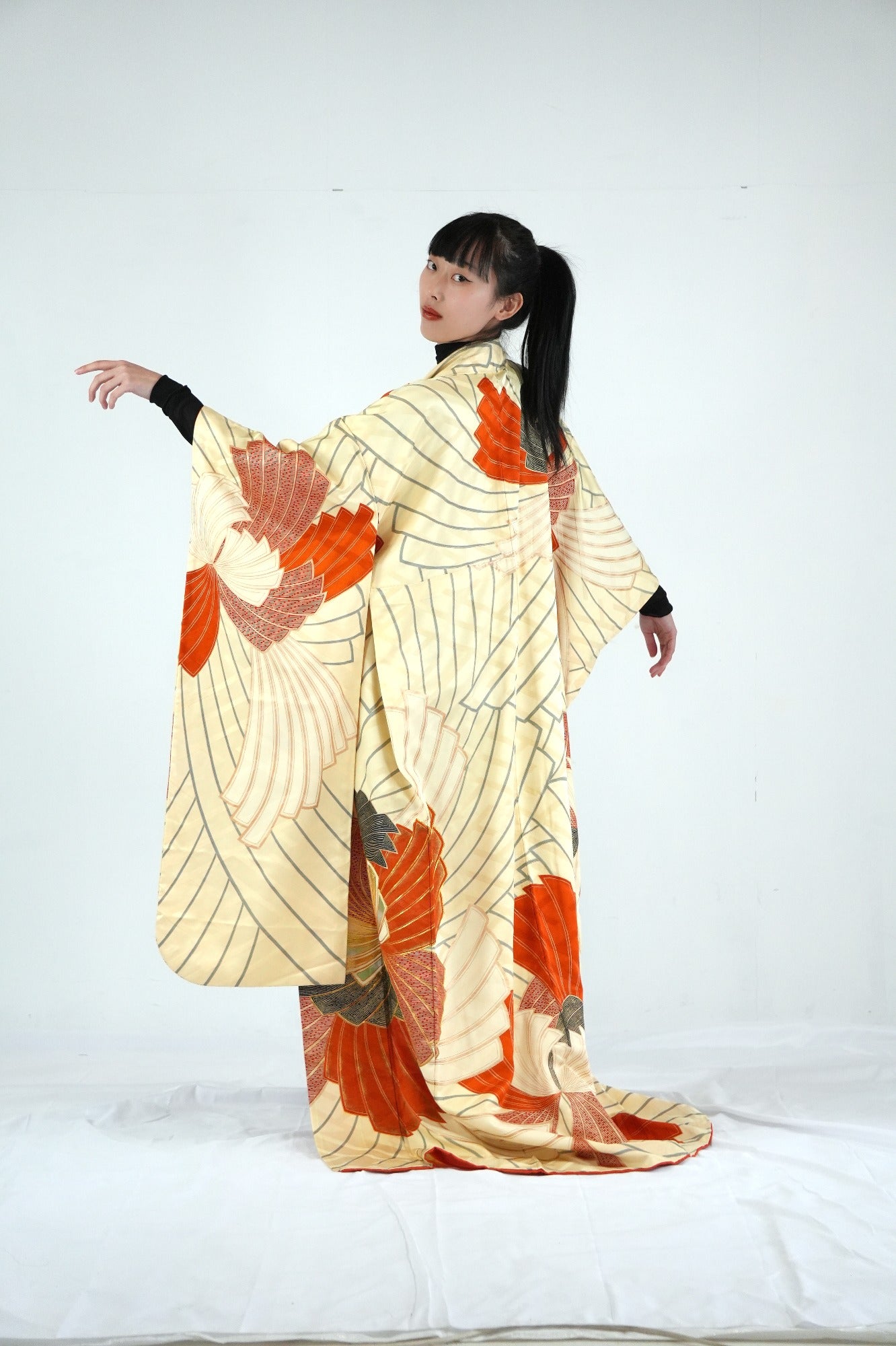 Redefining the Vintage Furisode Collection "FRI015"