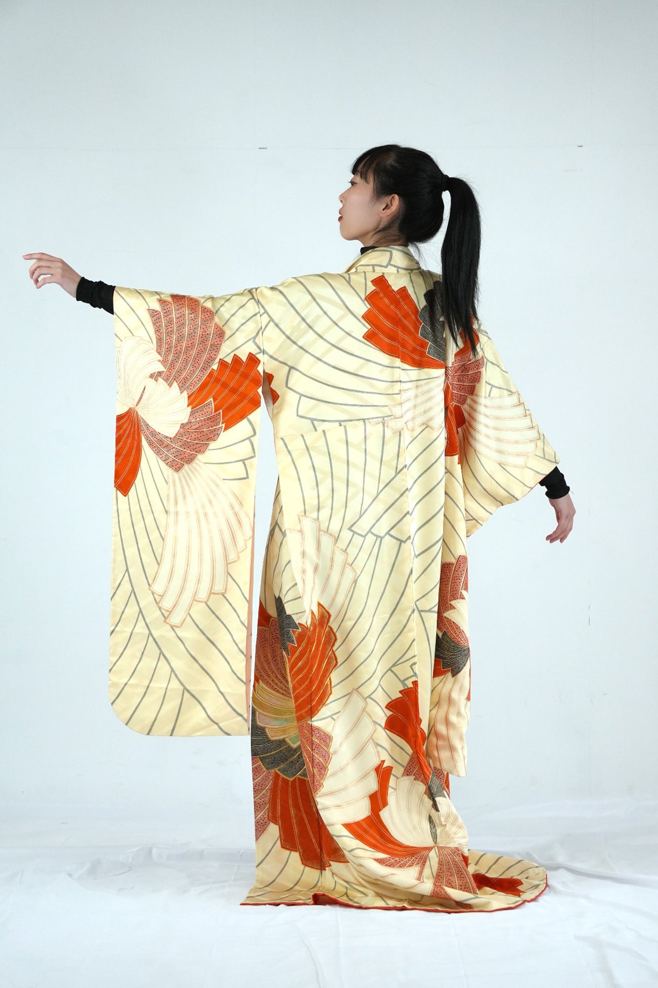 Redefining the Vintage Furisode Collection "FRI015"