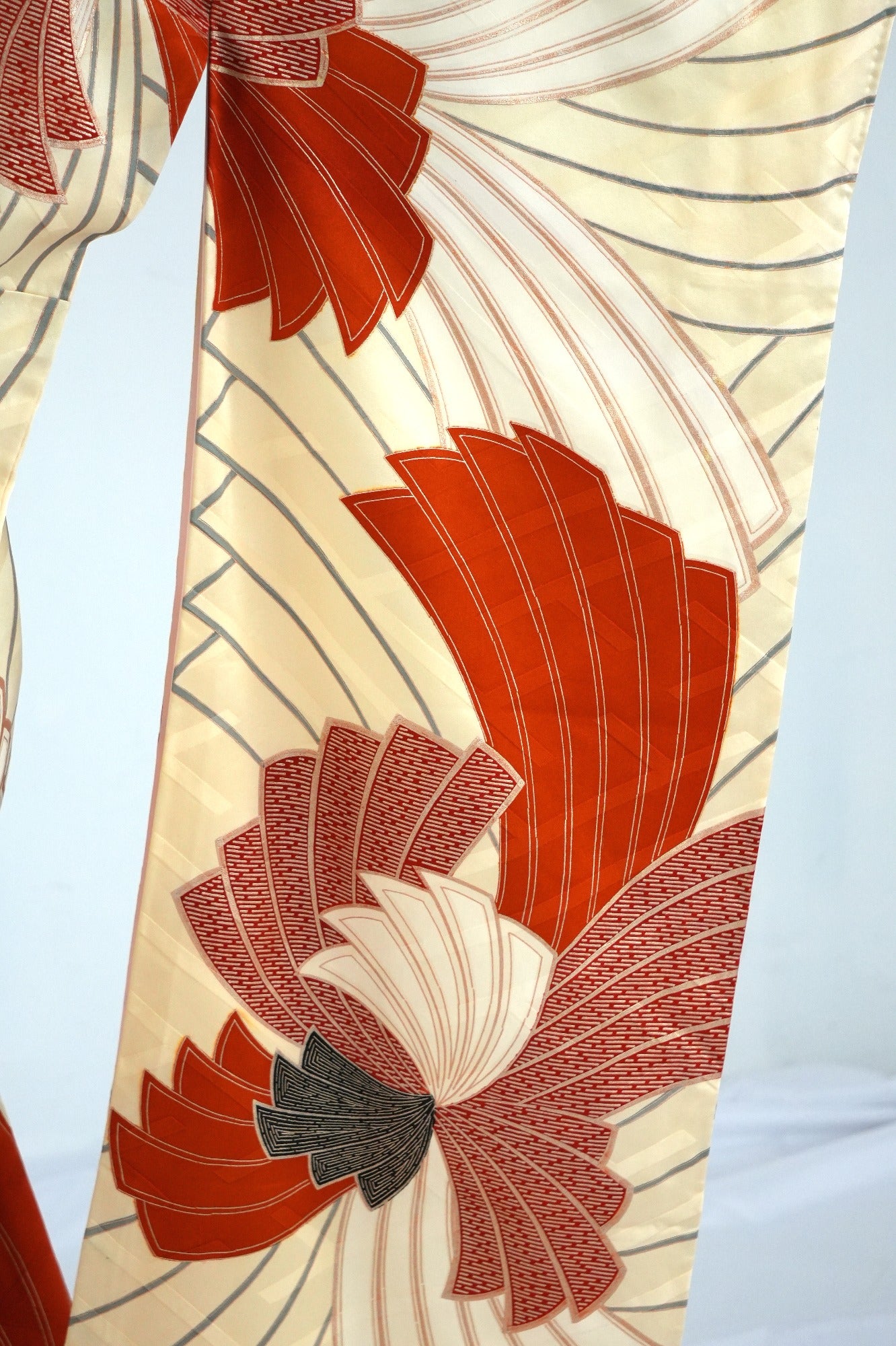 Redefining the Vintage Furisode Collection "FRI015"
