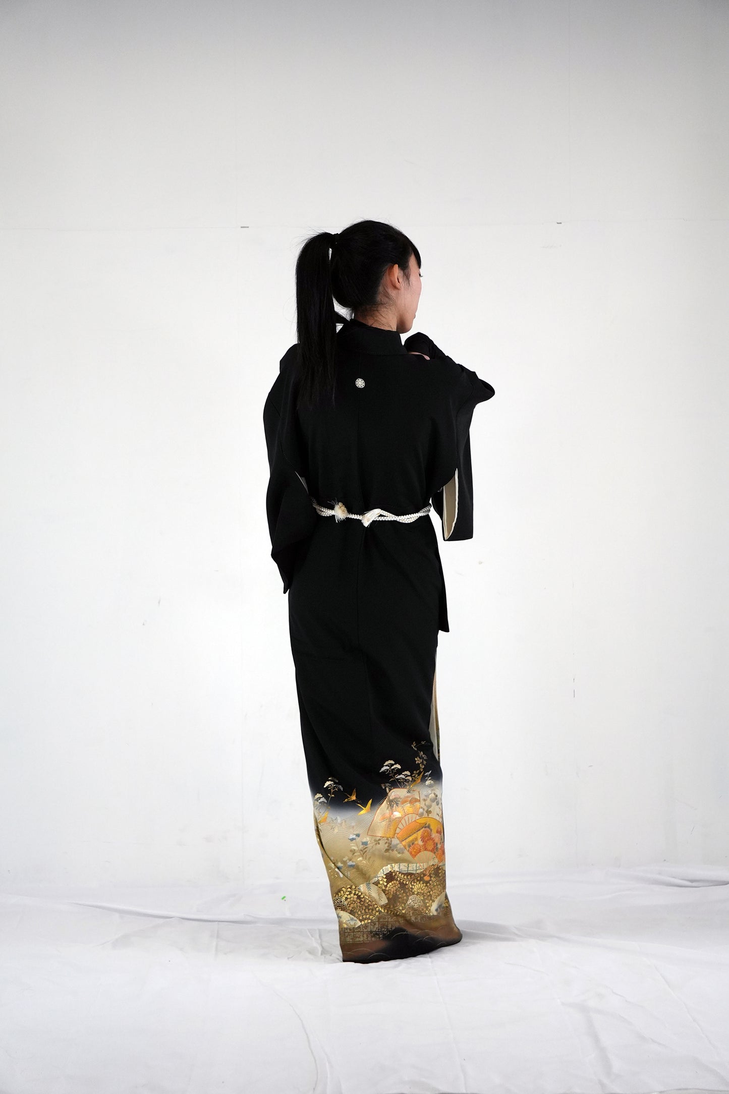 Redefining the Vintage Kurotomesode Collection "Kuyou, KTS001"