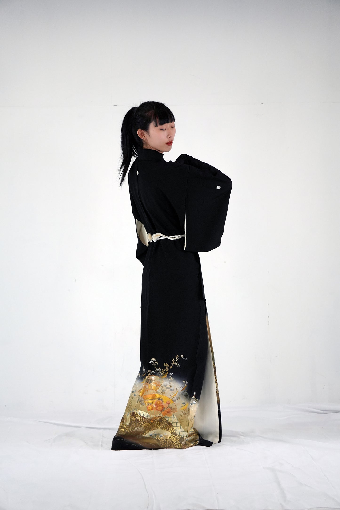 Redefining the Vintage Kurotomesode Collection "Kuyou, KTS001"