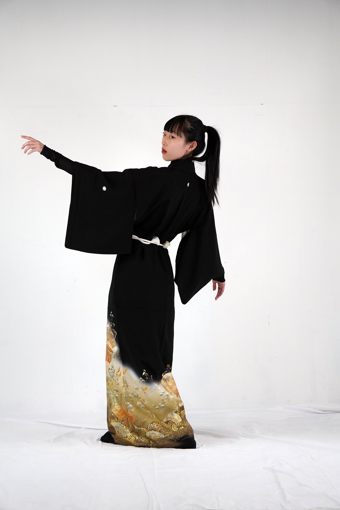 Redefining the Vintage Kurotomesode Collection "Kuyou, KTS001"