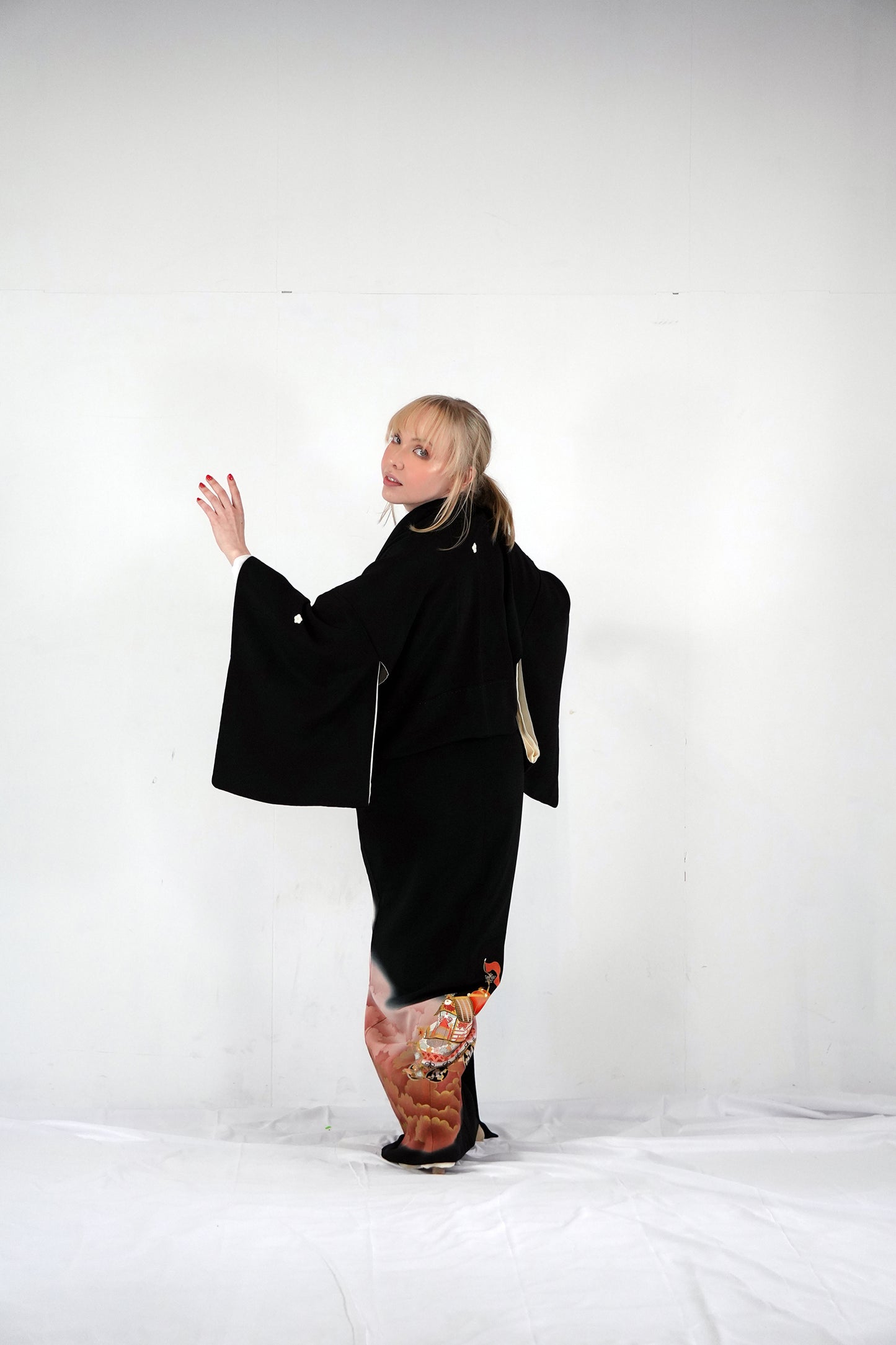 Redefining the Vintage Kurotomesode Collection "Kikyo, KTS004"